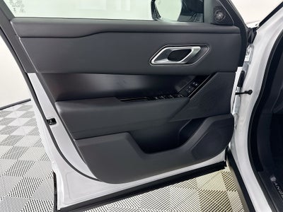 2026 Land Rover Range Rover Velar Dynamic SE