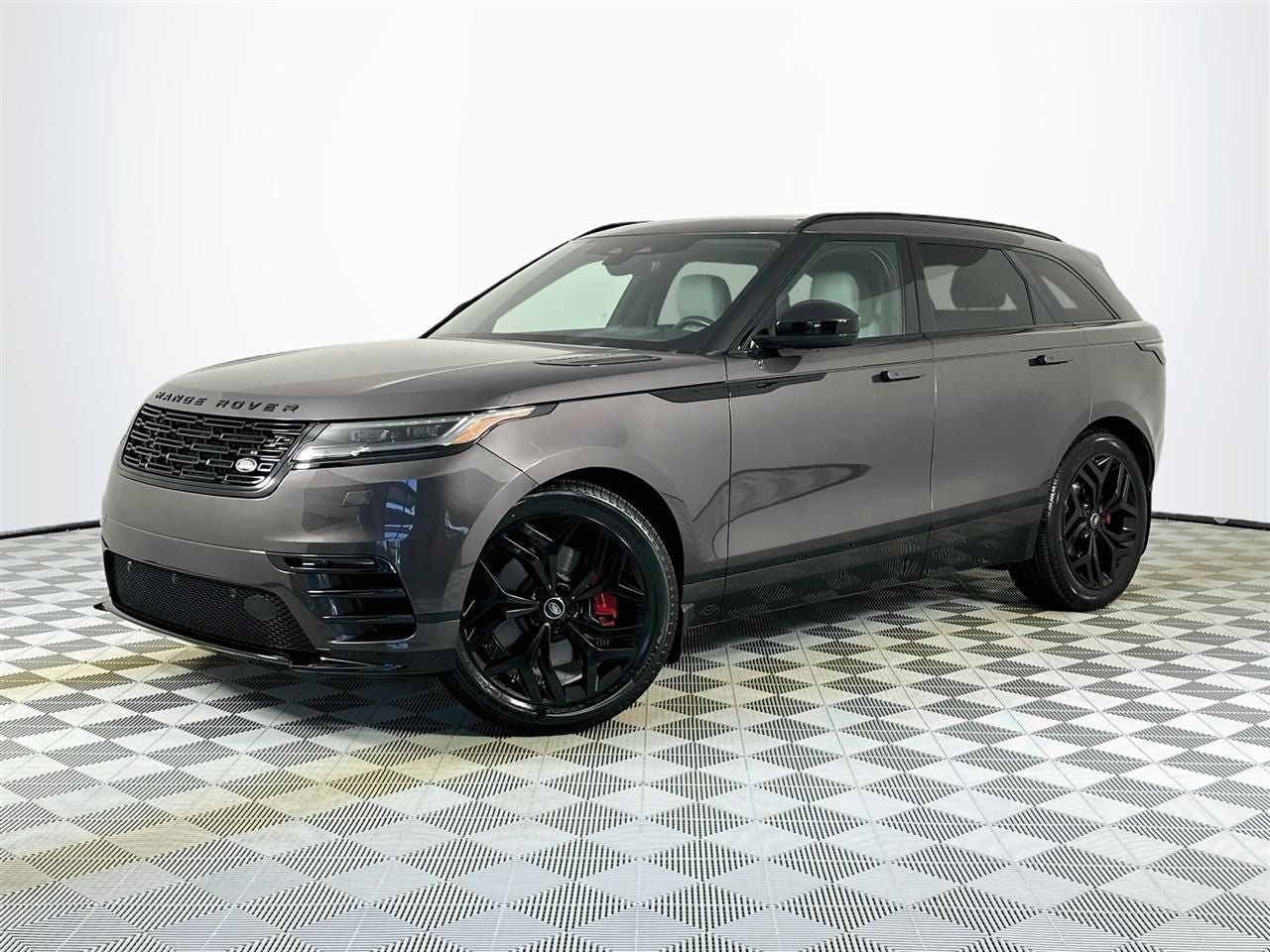 2024 Land Rover Range Rover Velar Dynamic SE