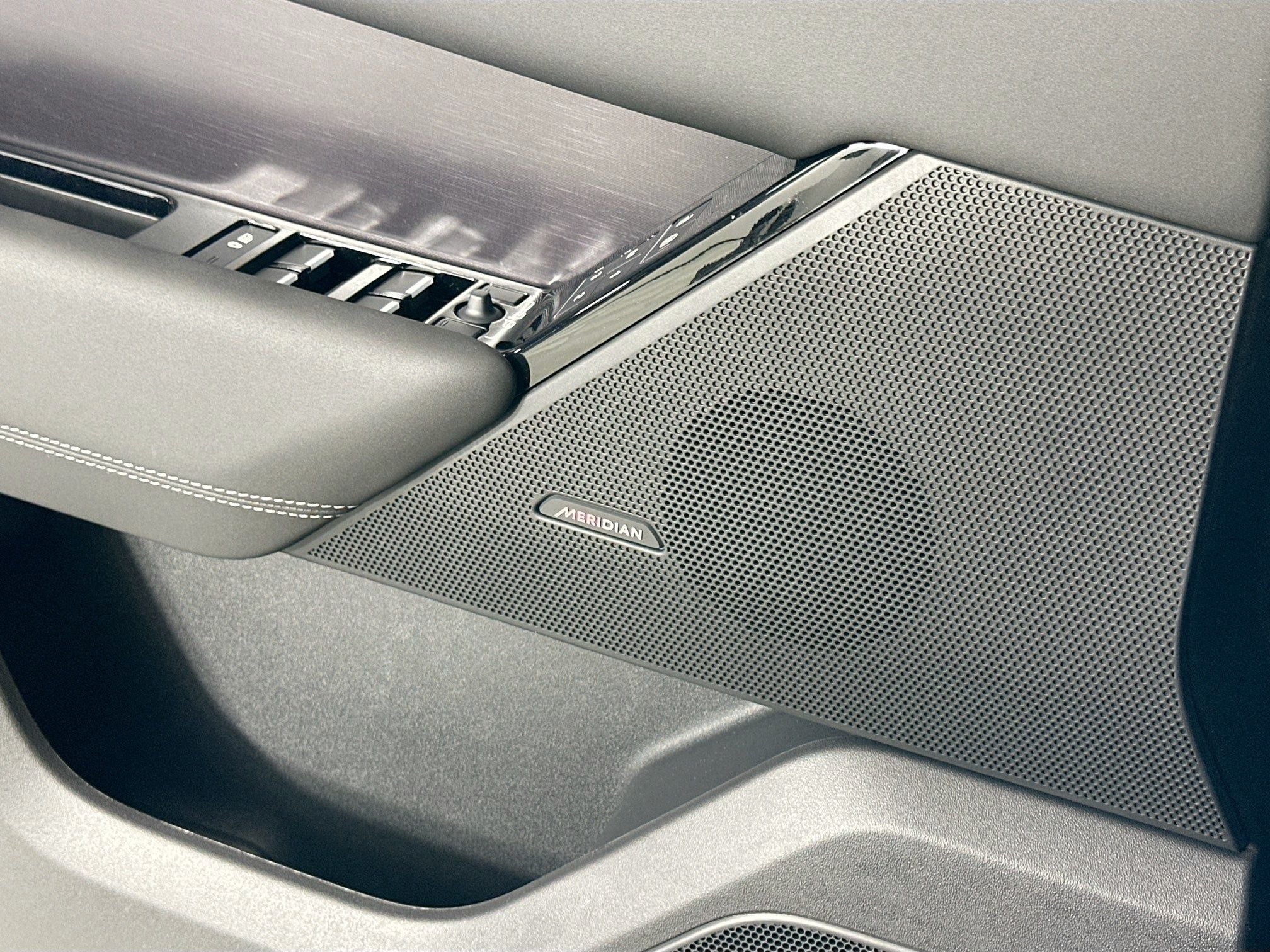 2026 Land Rover Range Rover Velar P250 Base