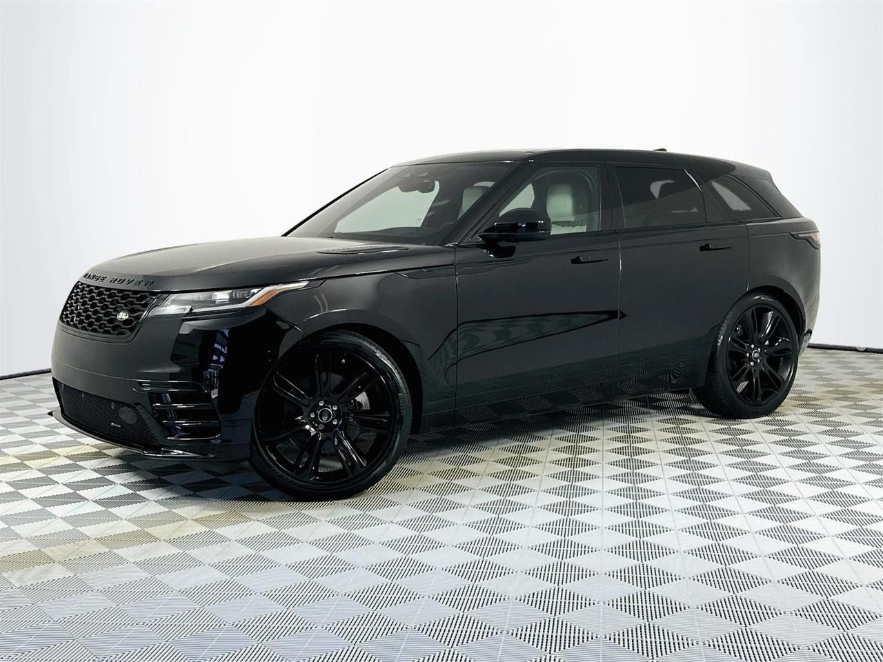 2023 Land Rover Range Rover Velar HST