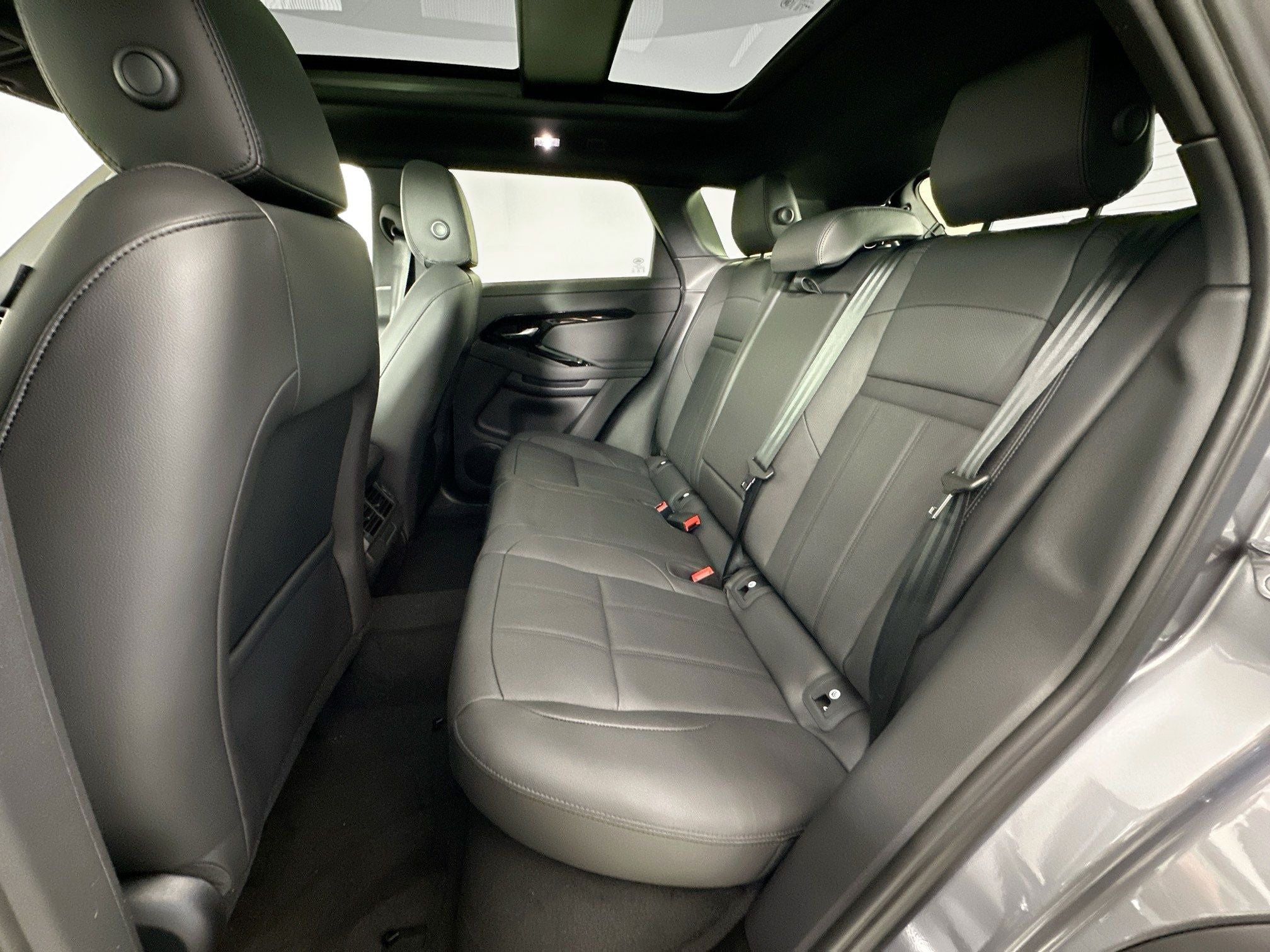 2026 Land Rover Range Rover Evoque S