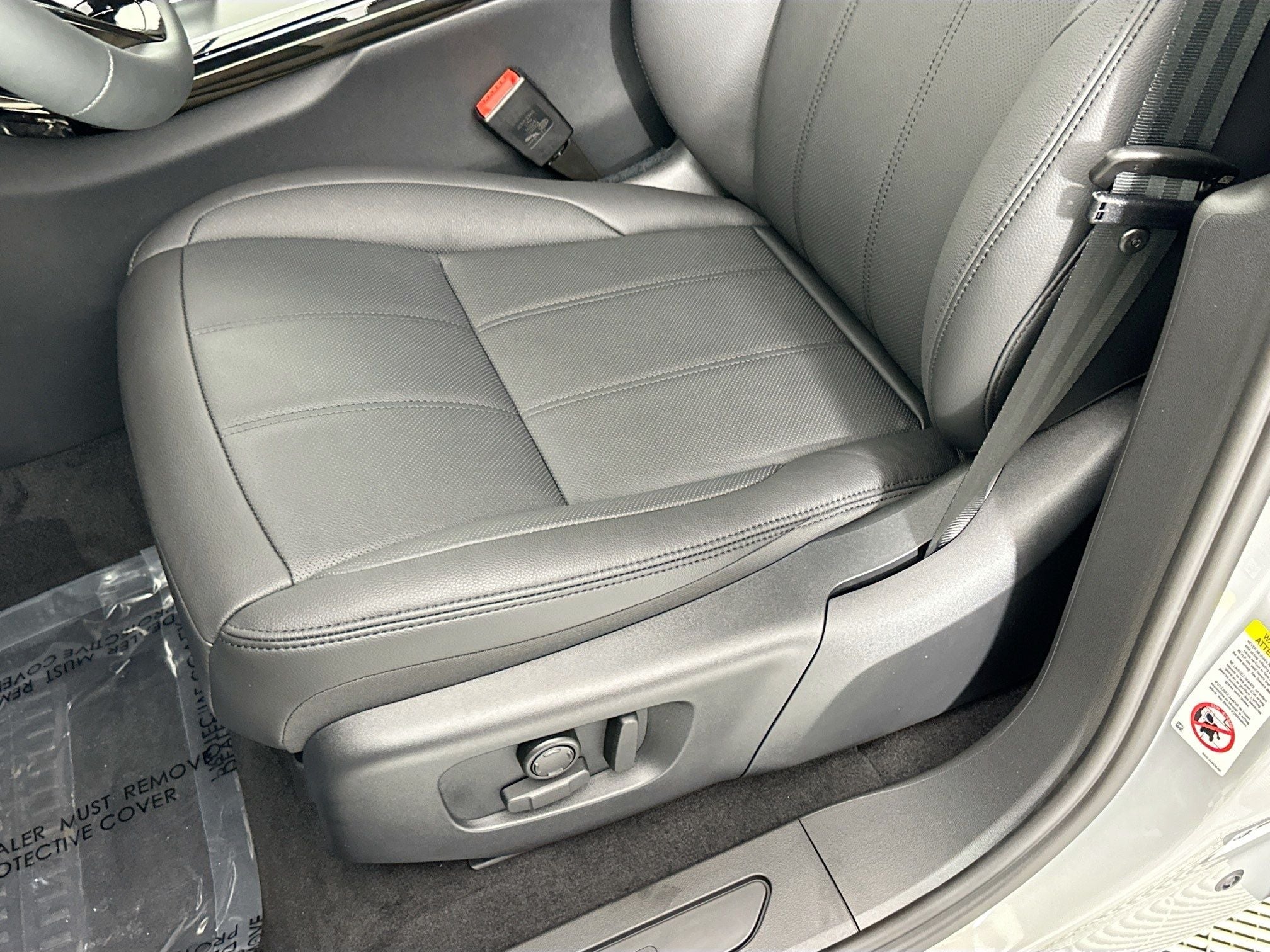 2026 Land Rover Range Rover Evoque S