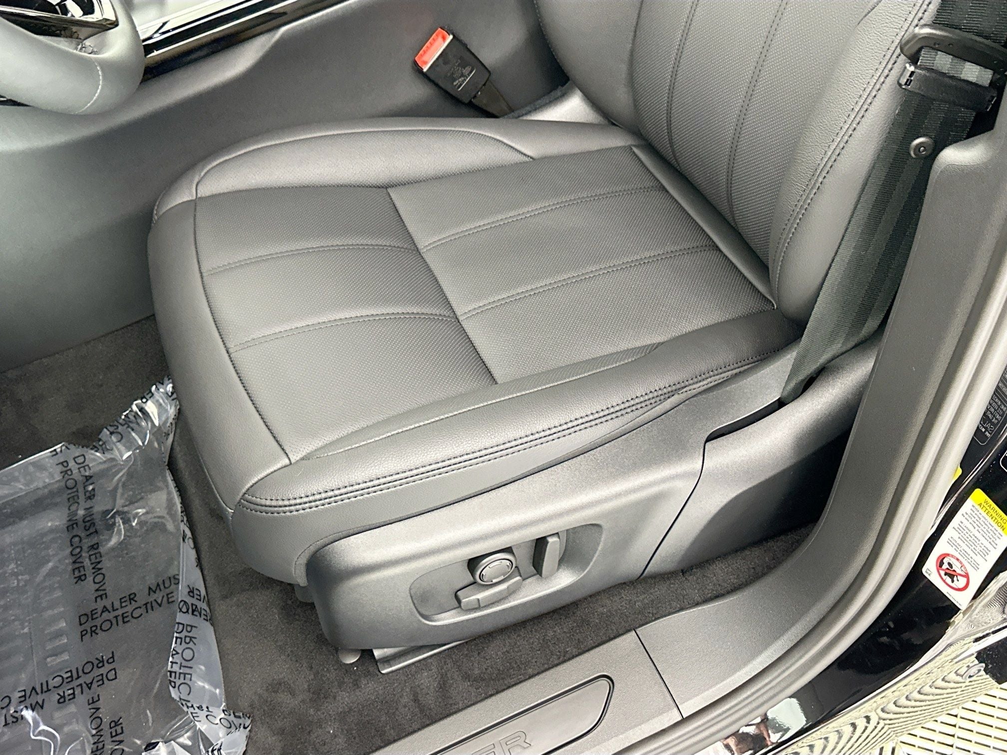 2026 Land Rover Range Rover Evoque S