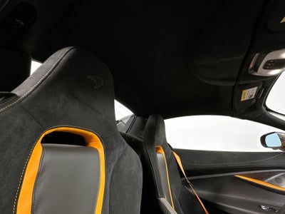 2022 McLaren 720S Performance