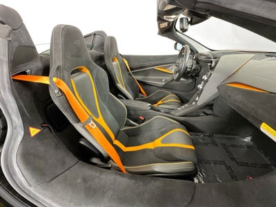 2022 McLaren 720S Performance