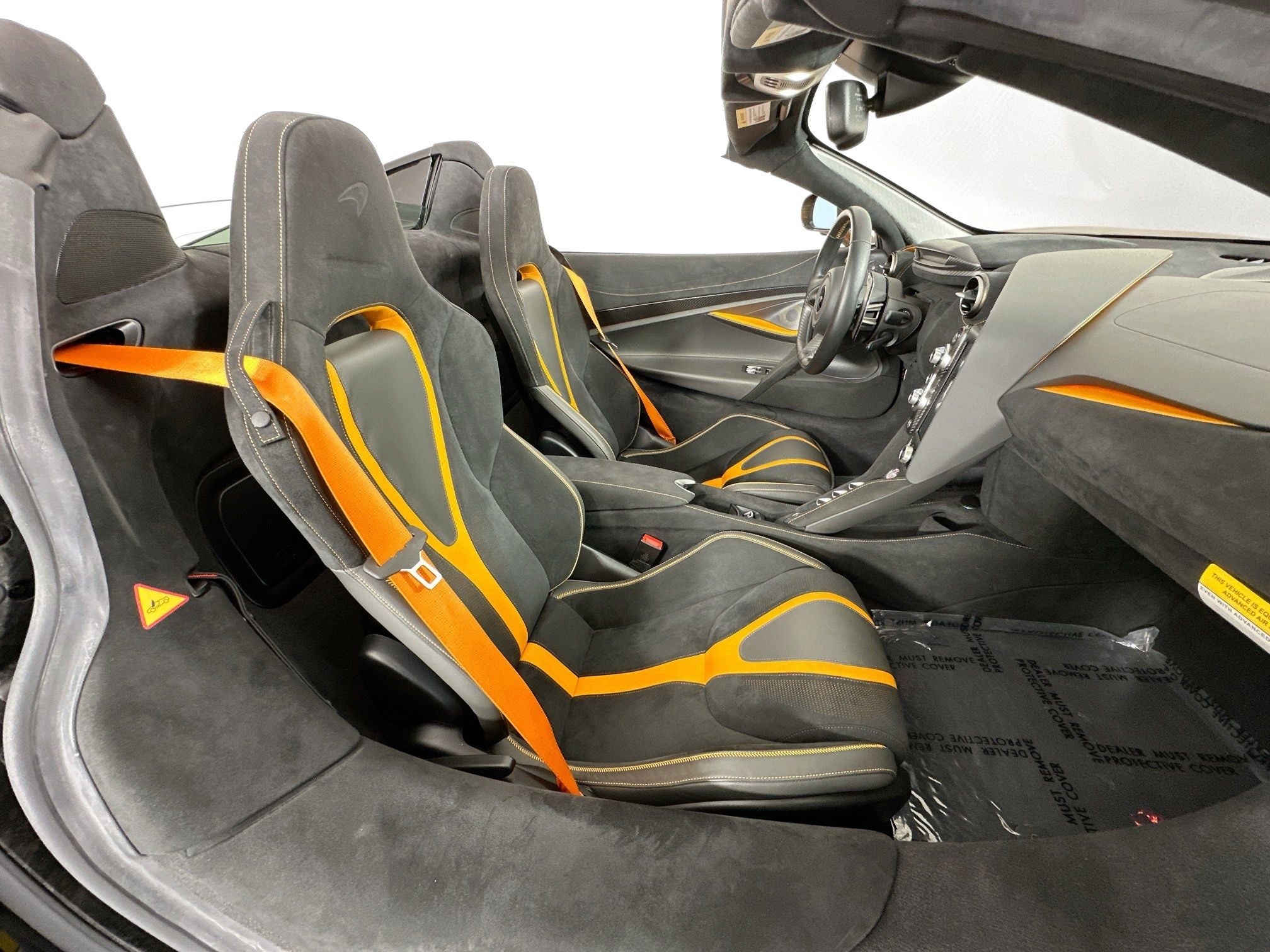 2022 McLaren 720S Performance