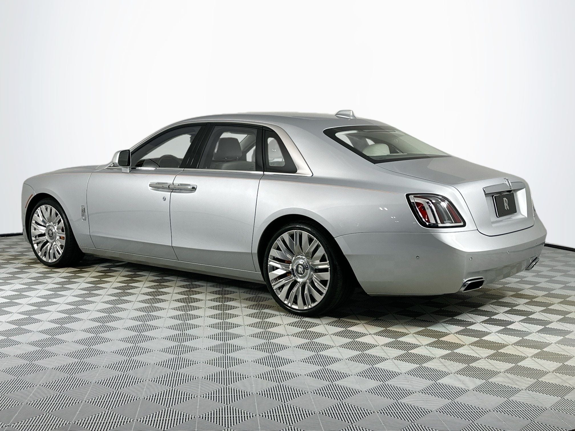 2026 Rolls-Royce Ghost Base