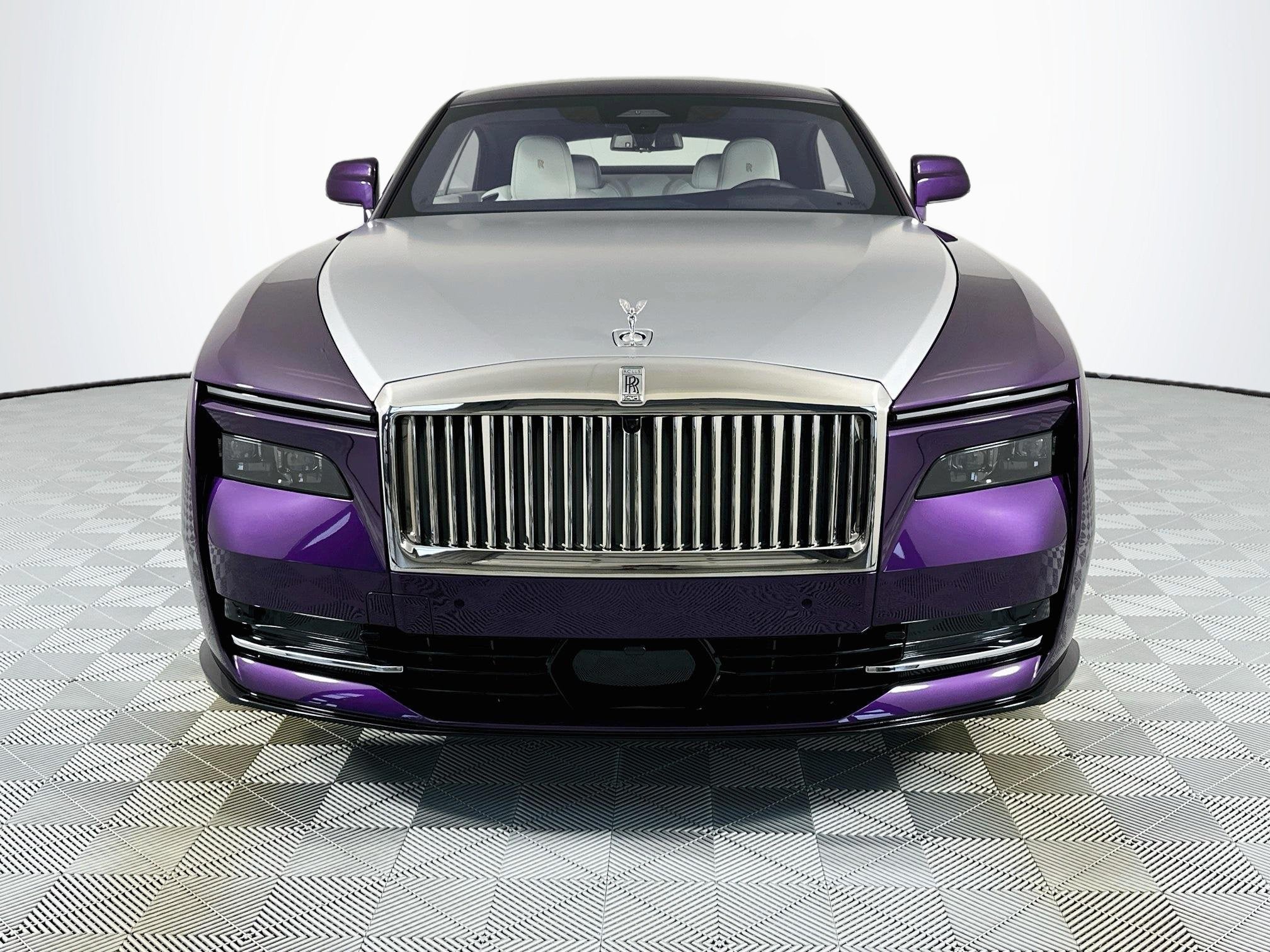 2024 Rolls-Royce Spectre 