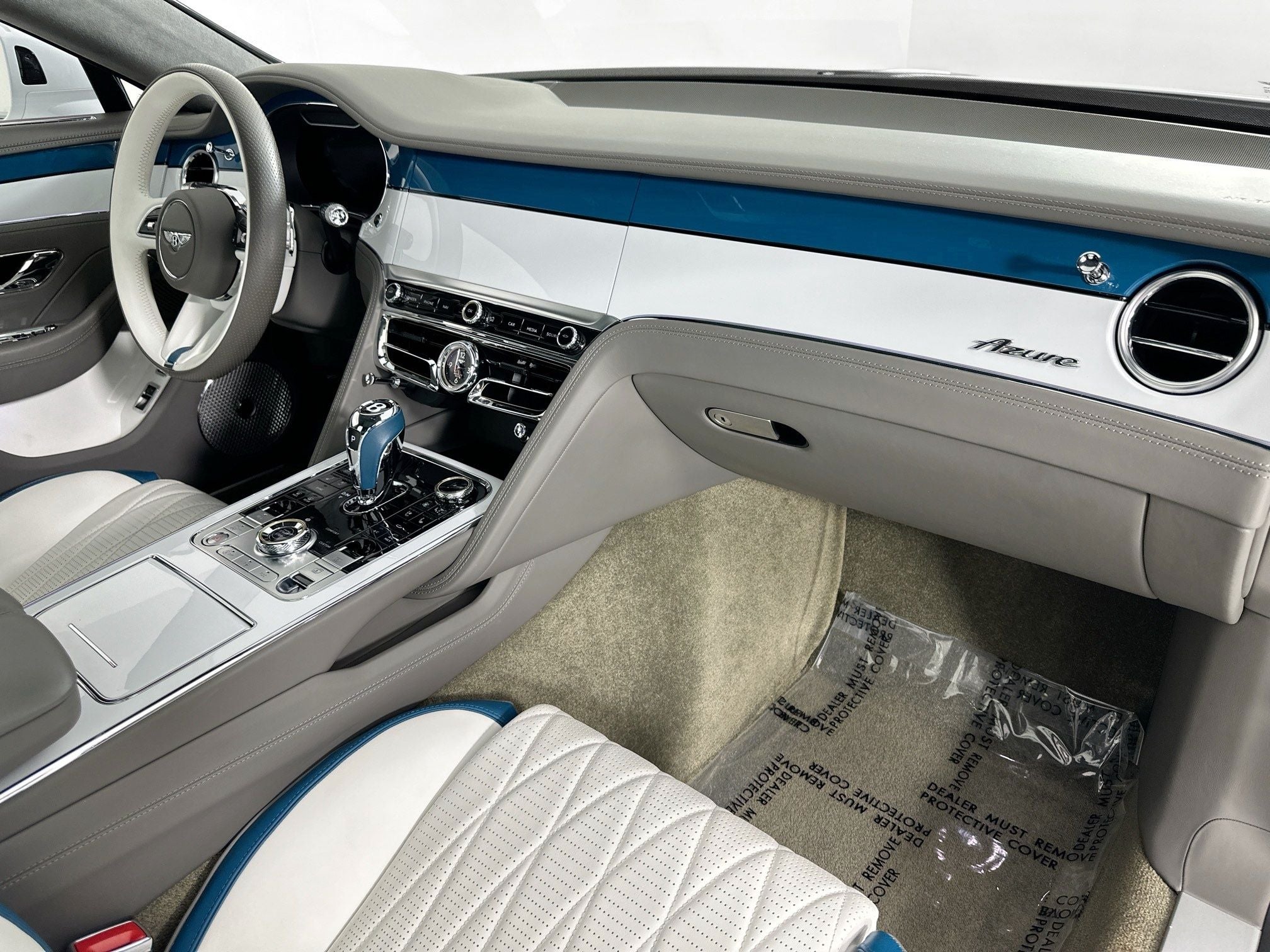 2023 Bentley Flying Spur Azure - Mulliner Artica Edition