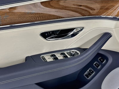 2026 Bentley Flying Spur V8