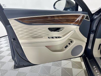 2022 Bentley Flying Spur Hybrid Base