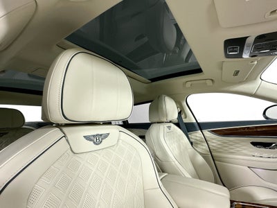 2022 Bentley Flying Spur Hybrid Base
