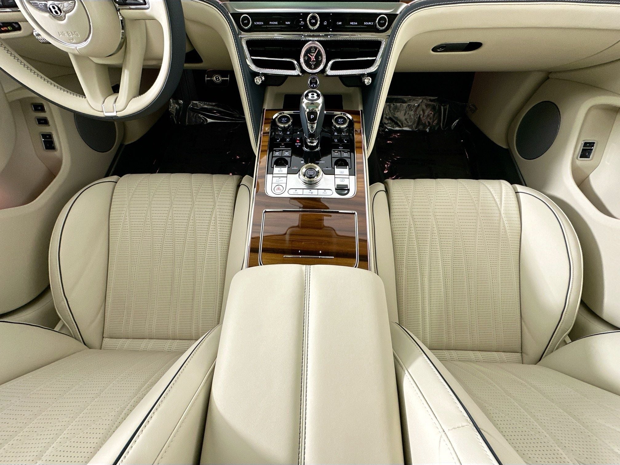 2022 Bentley Flying Spur Hybrid Base