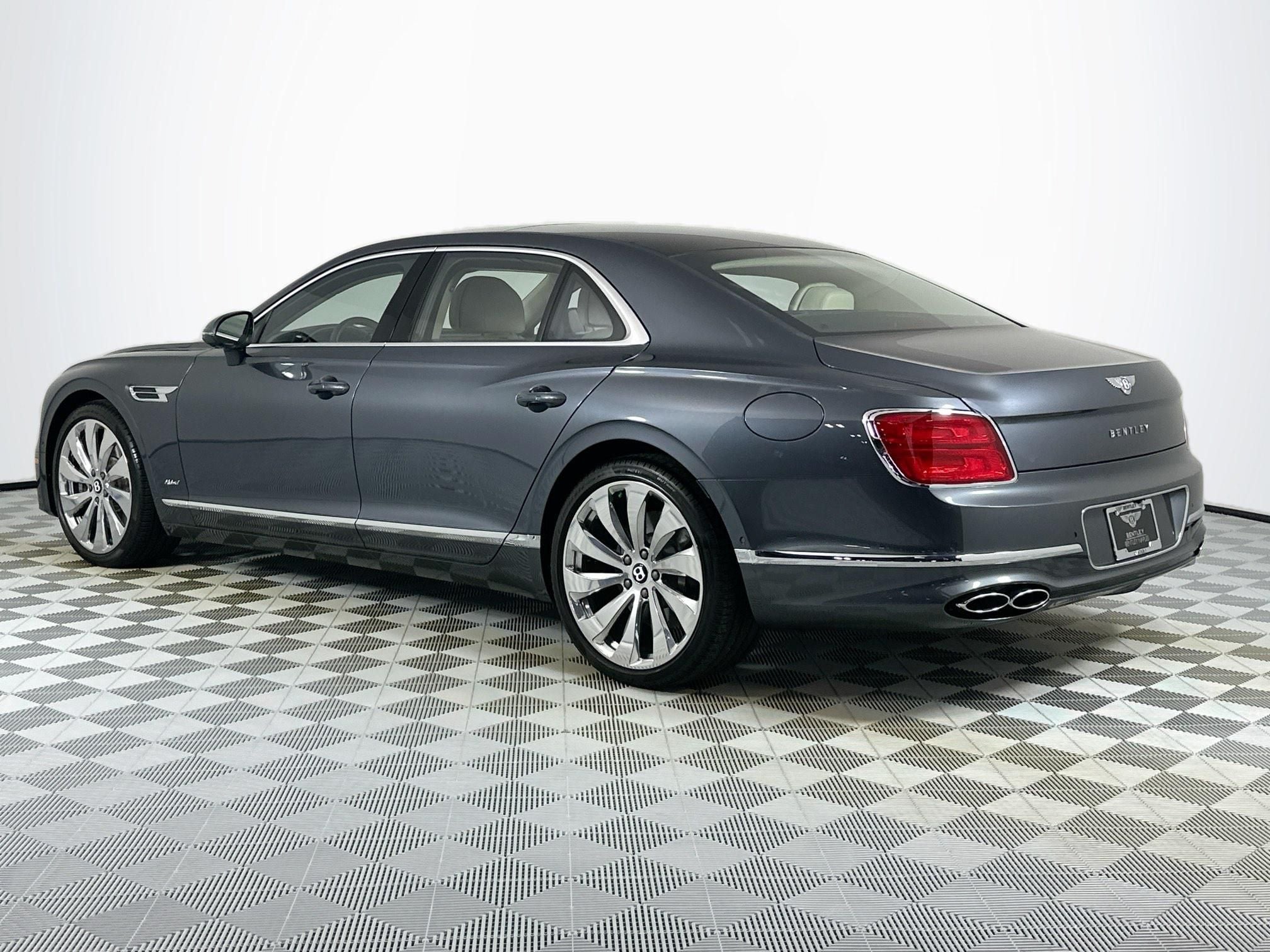 2022 Bentley Flying Spur Hybrid Base
