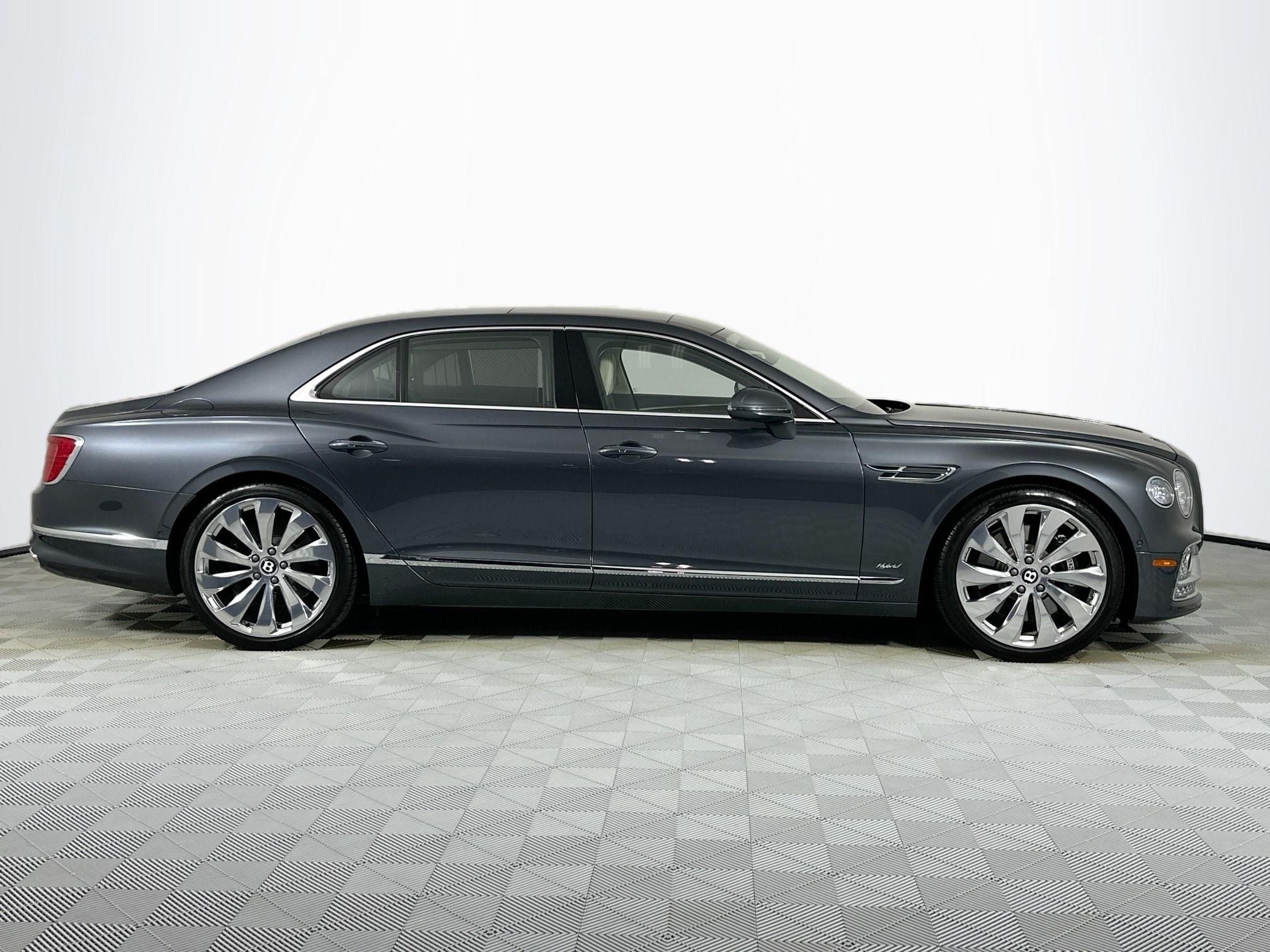 2022 Bentley Flying Spur Hybrid Base