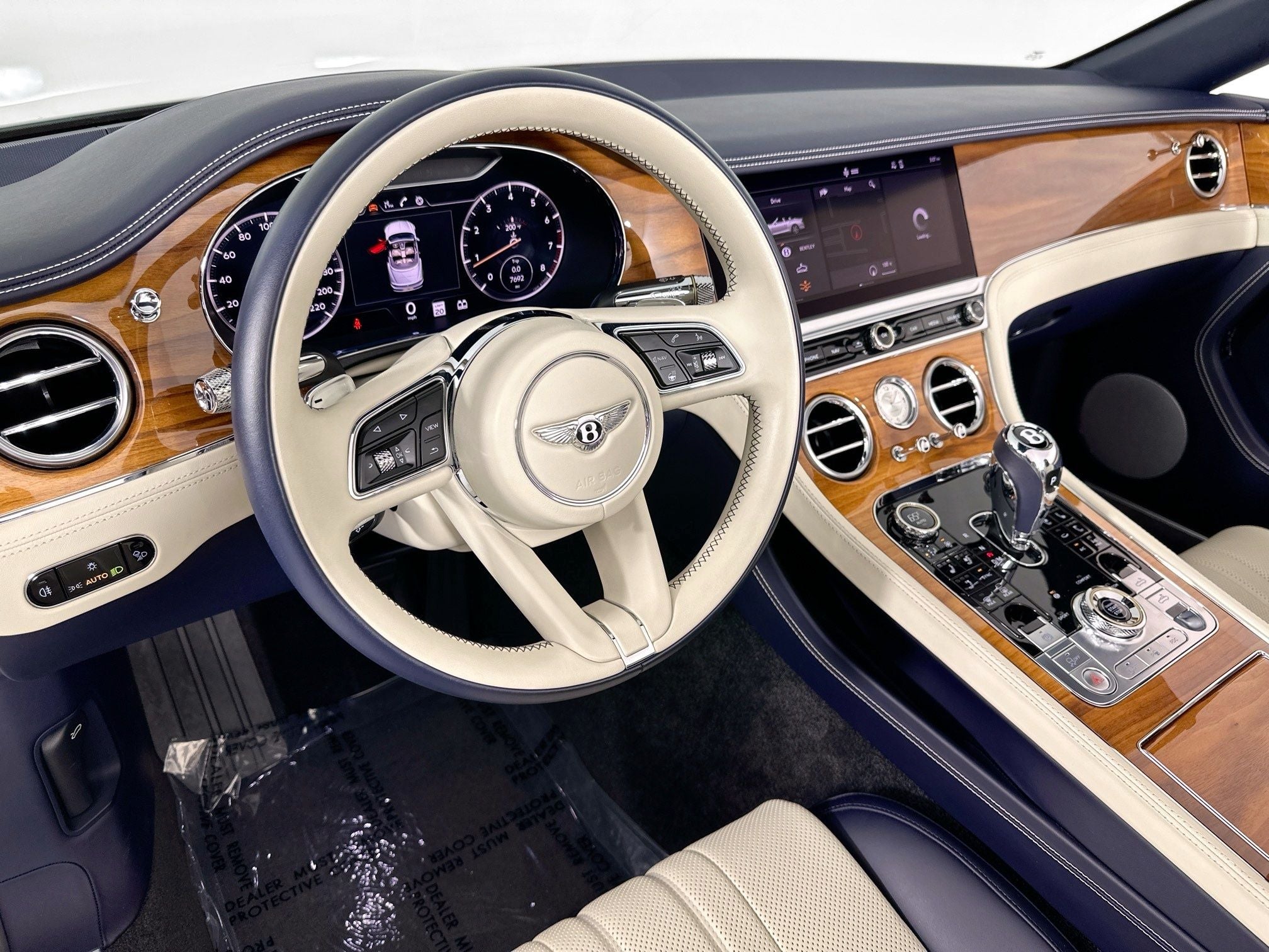 2023 Bentley Continental GTC V8