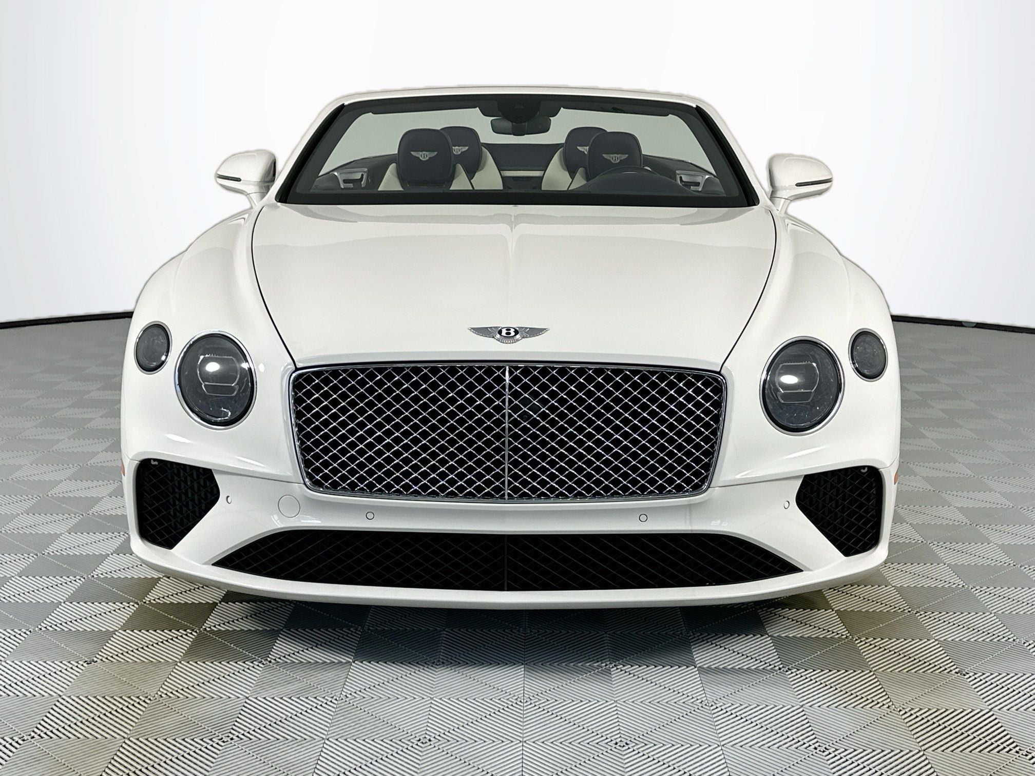2023 Bentley Continental GTC V8