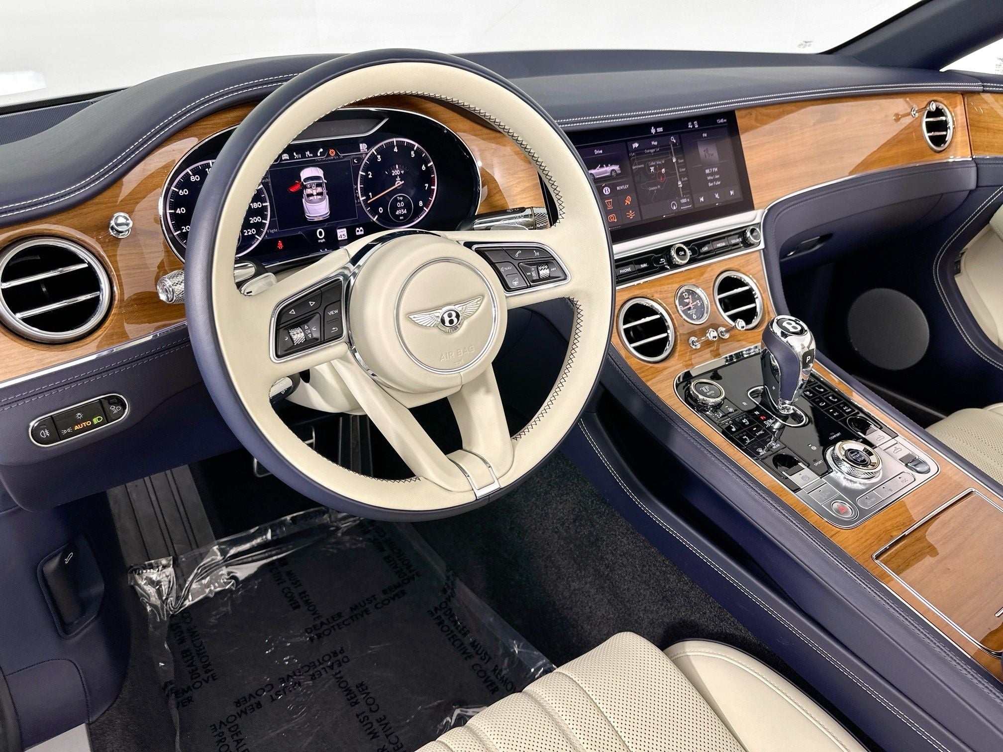 2023 Bentley Continental GTC V8