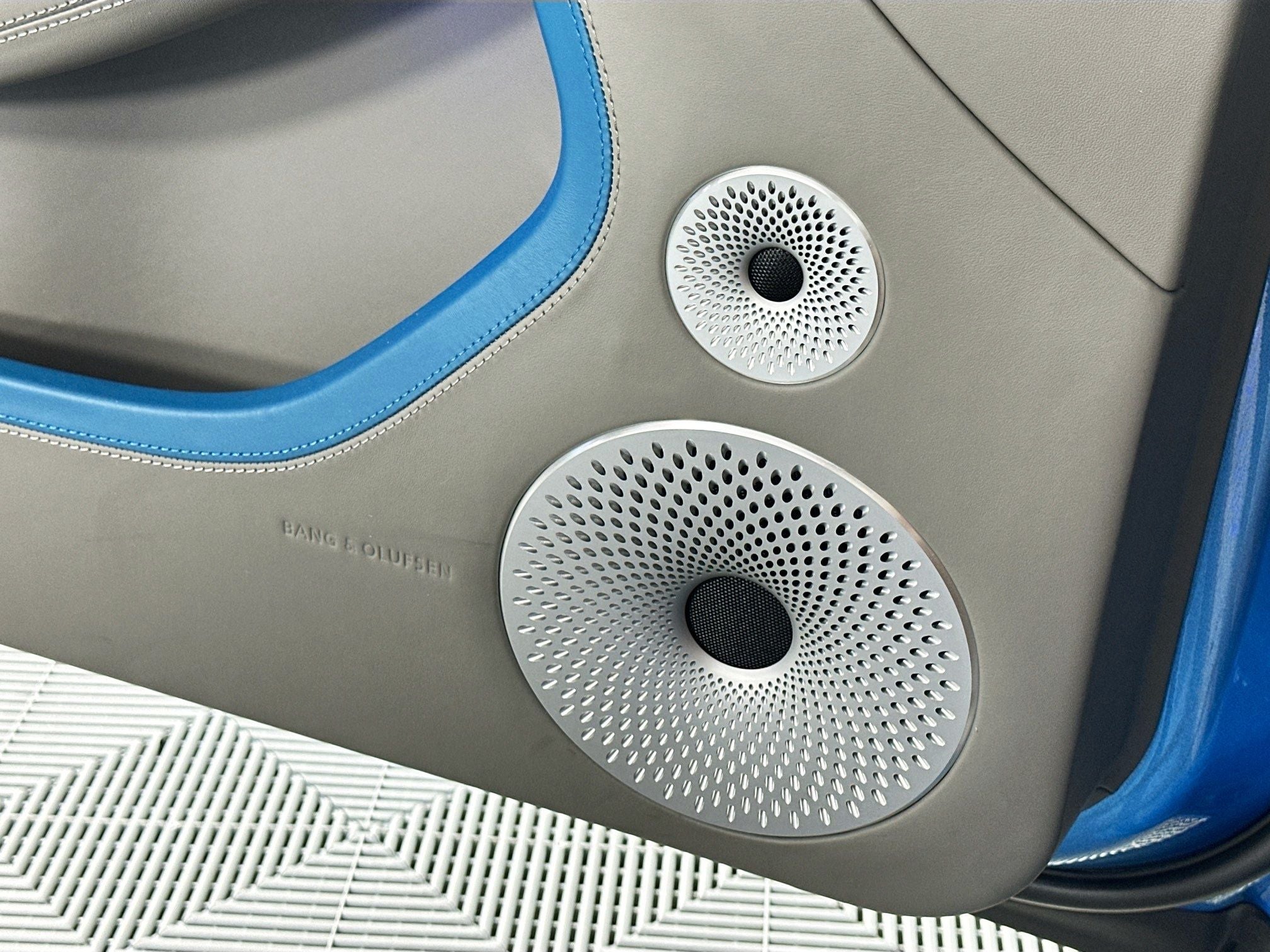 2021 Bentley Continental GTC Mulliner V8