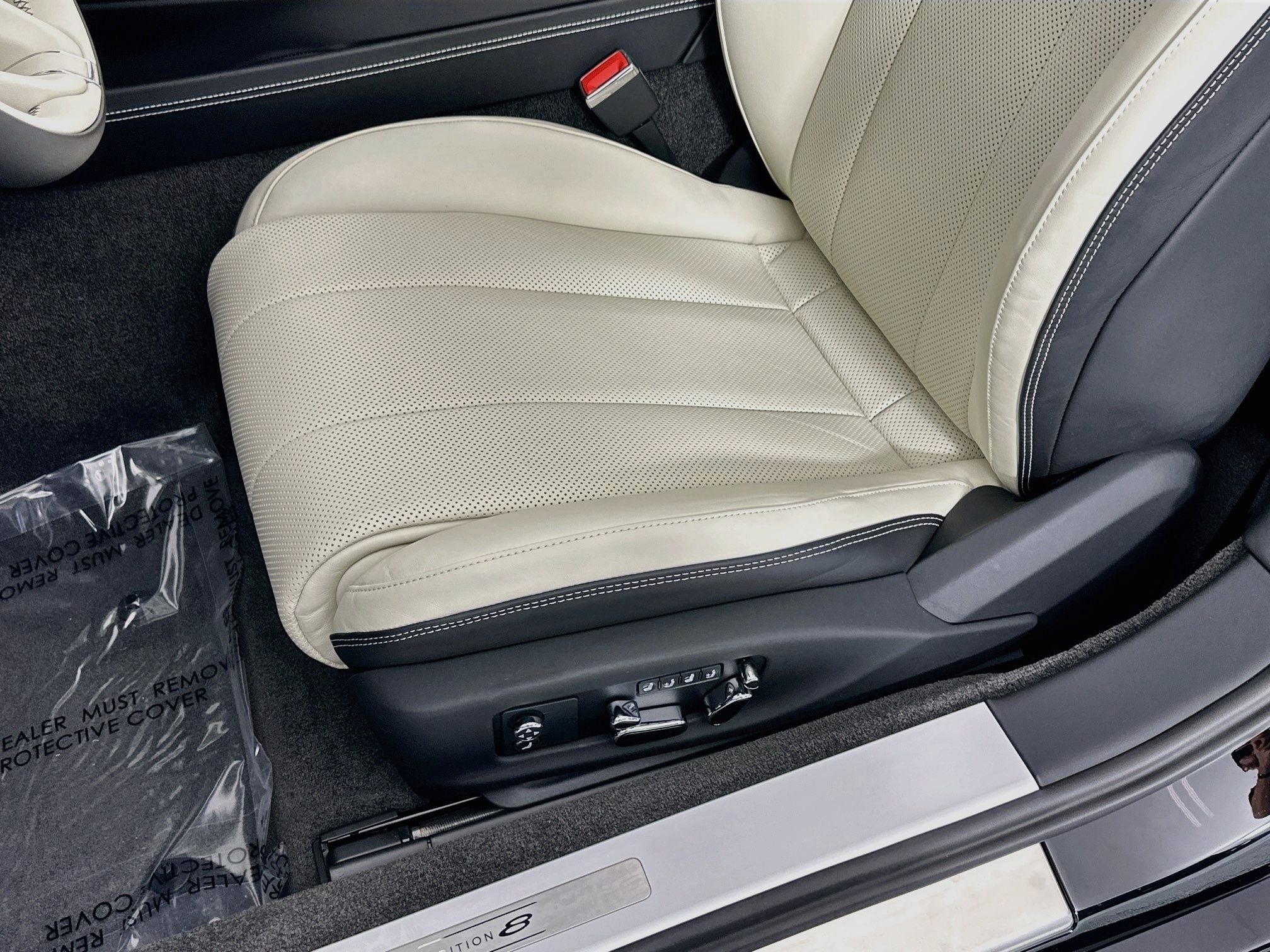 2024 Bentley Continental GTC V8 Edition 8