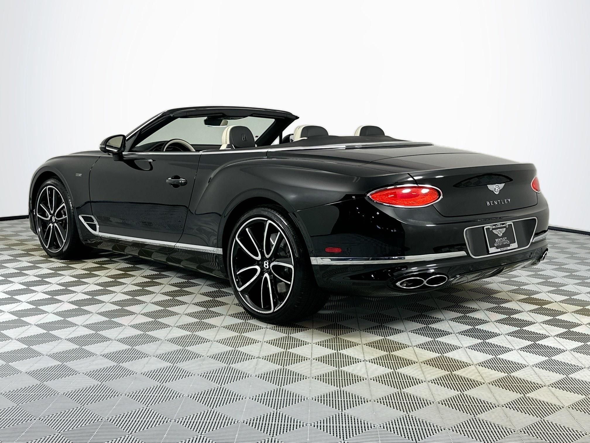 2024 Bentley Continental GTC V8 Edition 8