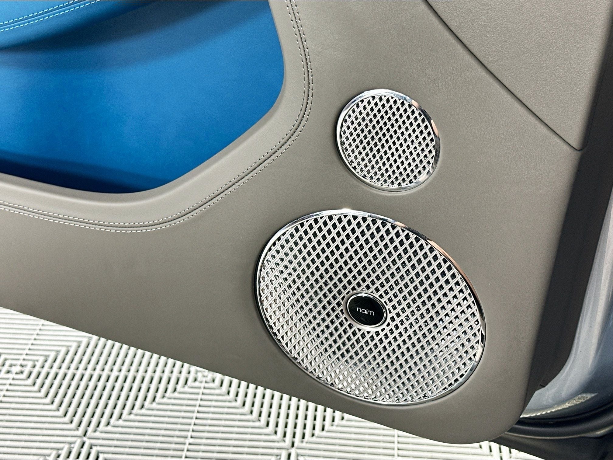 2022 Bentley Continental GTC Speed Naples Dragonfly Collection