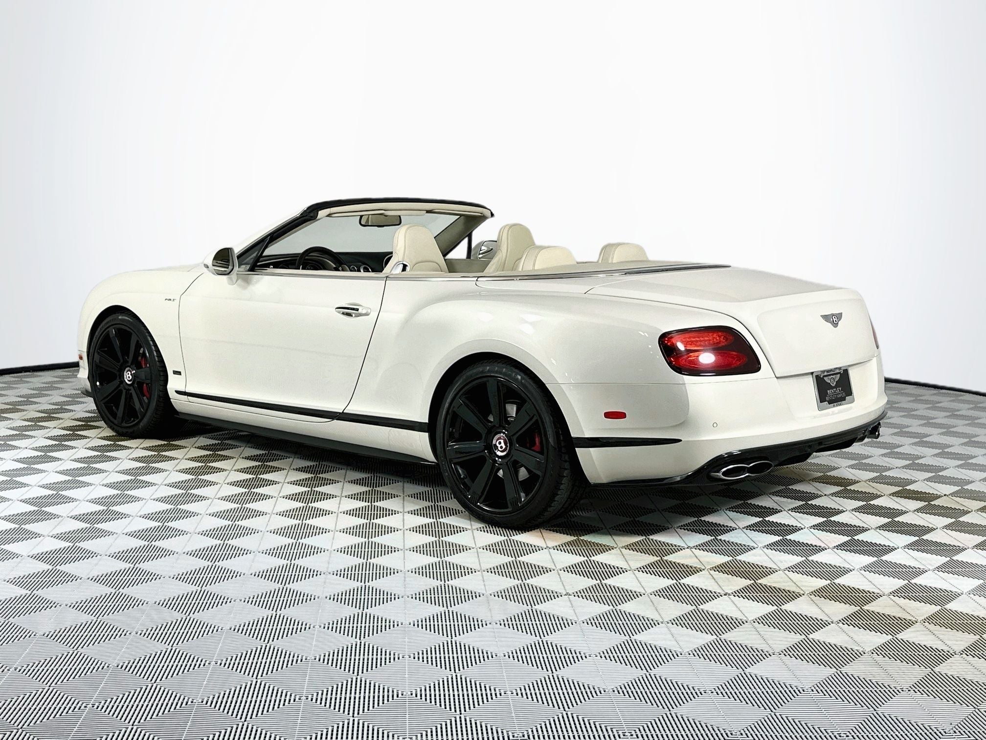 2015 Bentley Continental GTC Base