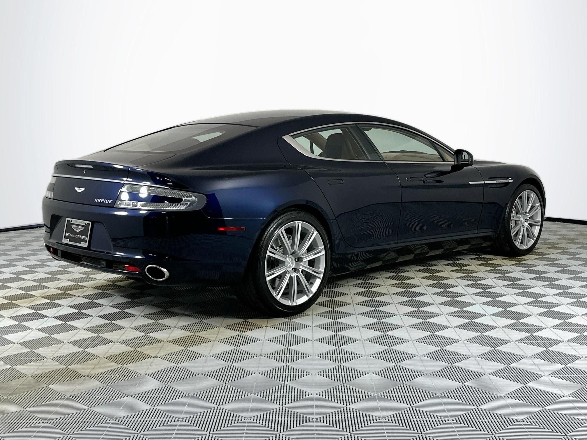 2011 Aston Martin Rapide Base