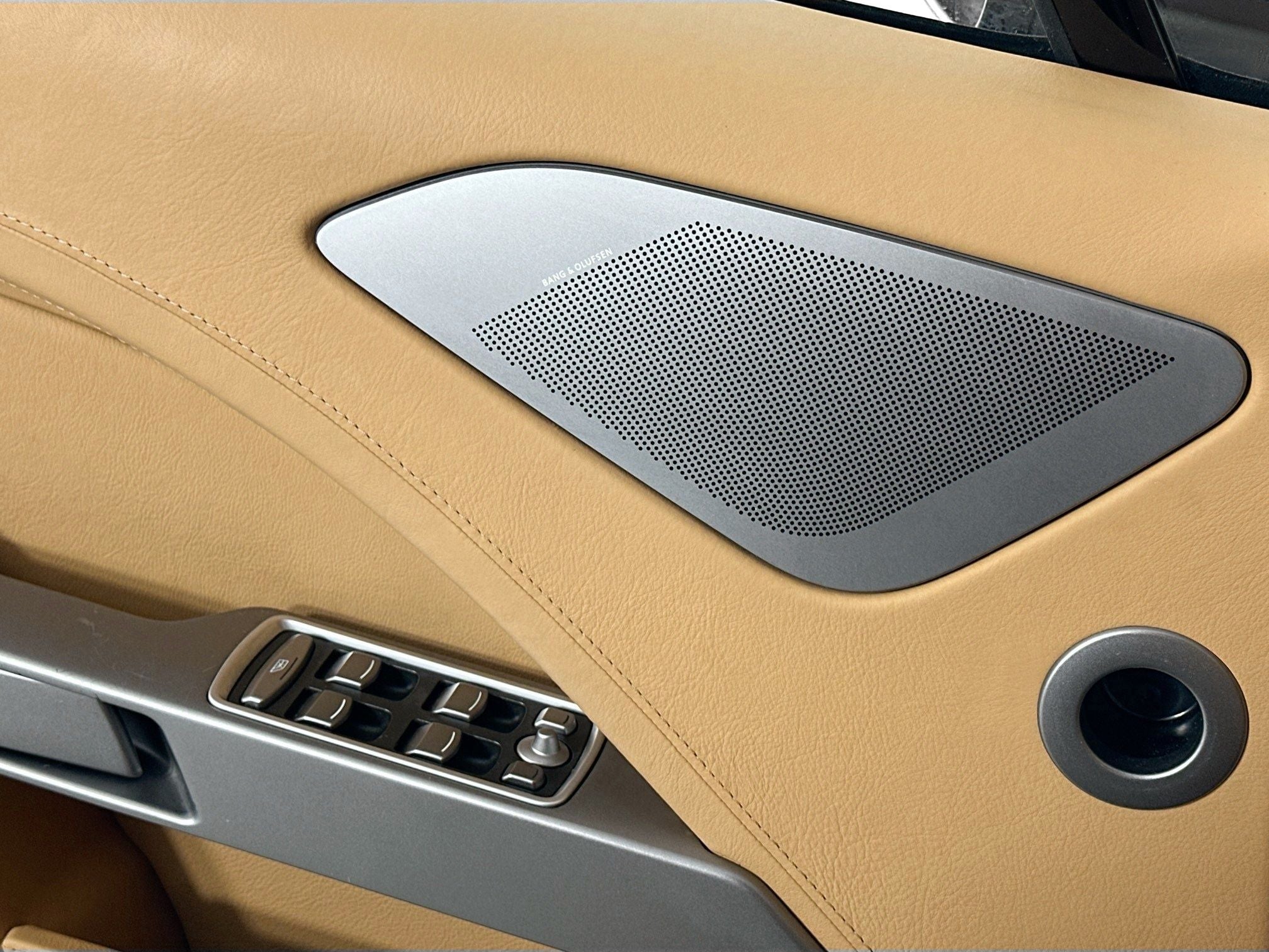 2011 Aston Martin Rapide Base