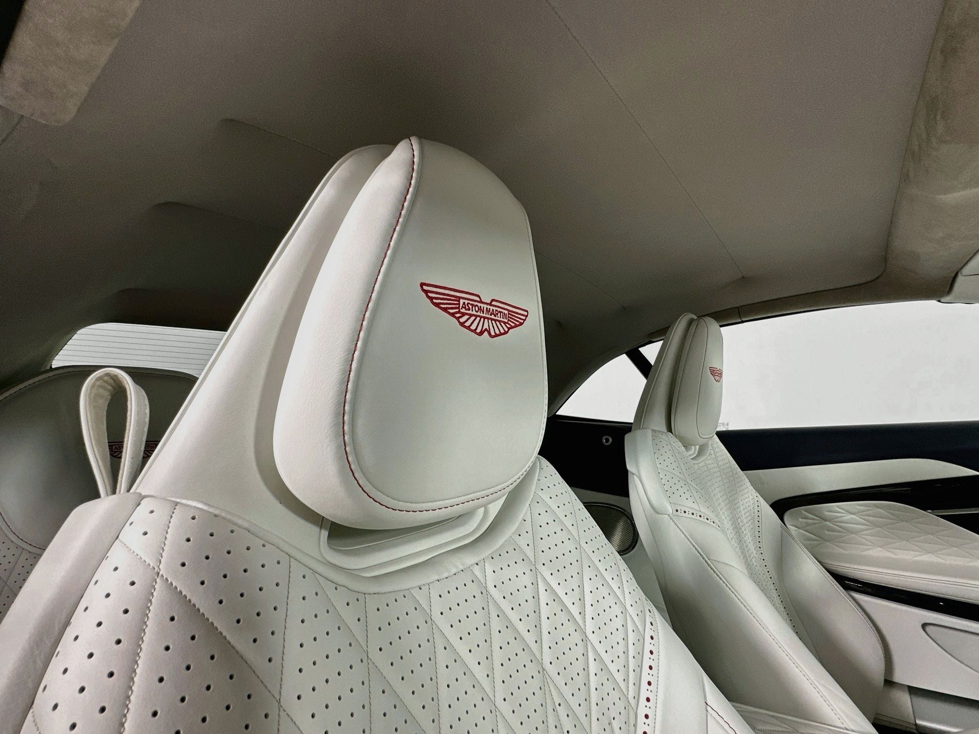 2024 Aston Martin DB12 Volante