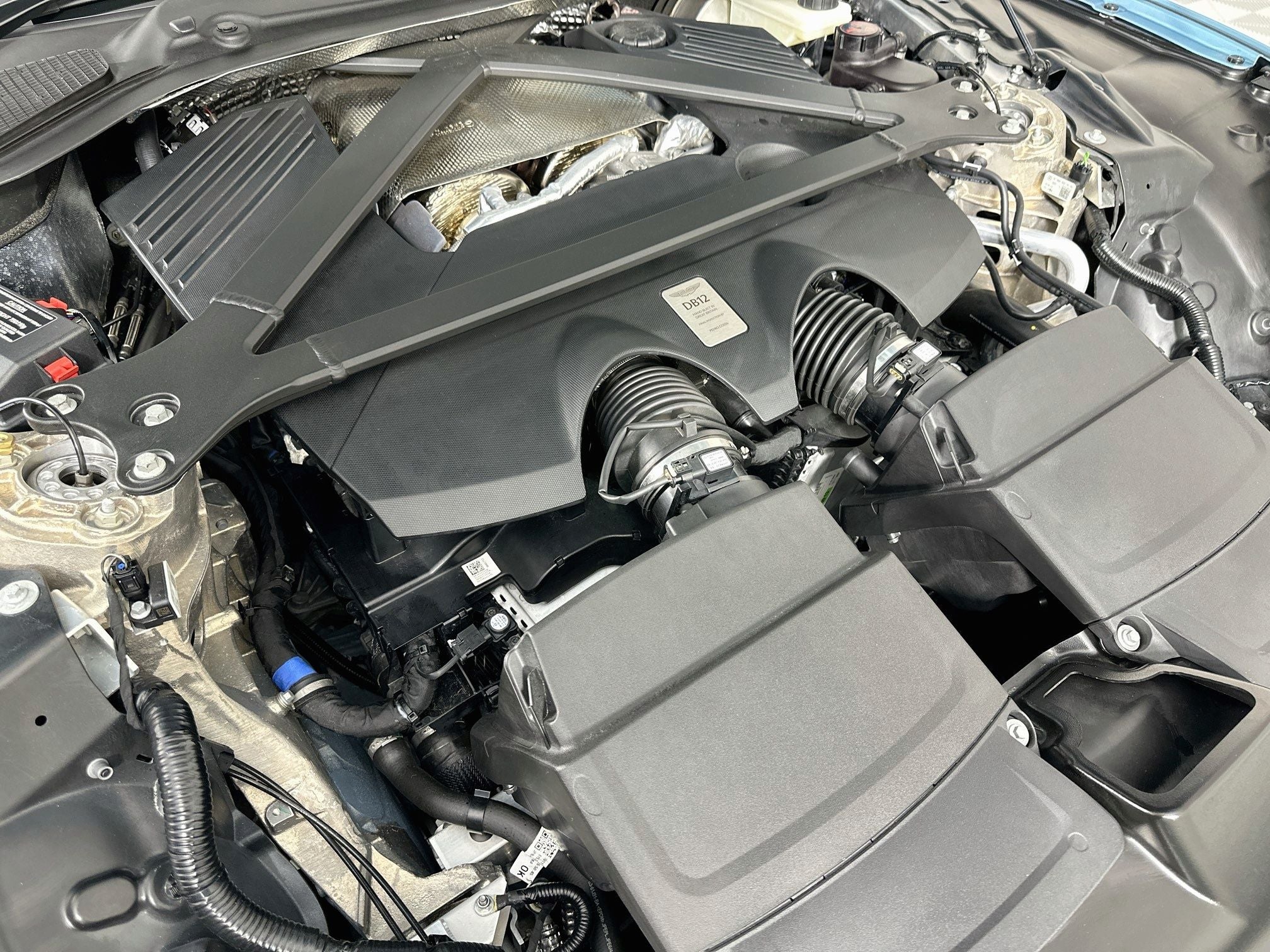 2024 Aston Martin DB12 Volante