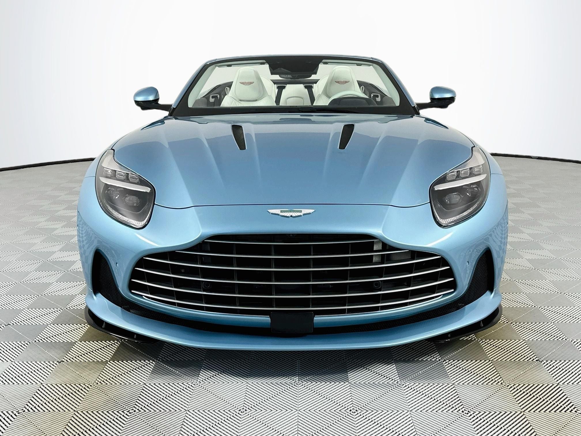 2024 Aston Martin DB12 Volante