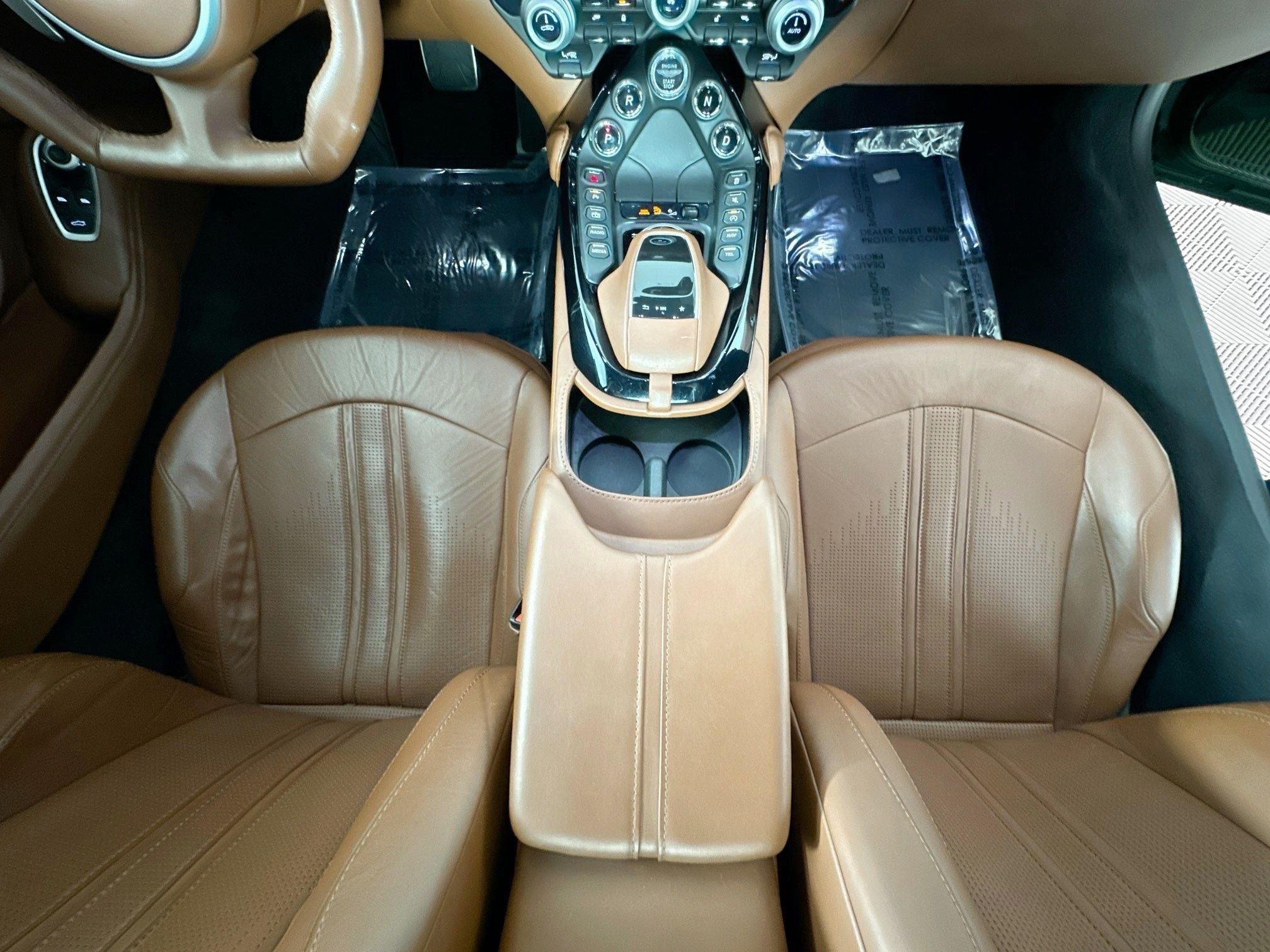 2020 Aston Martin Vantage Base