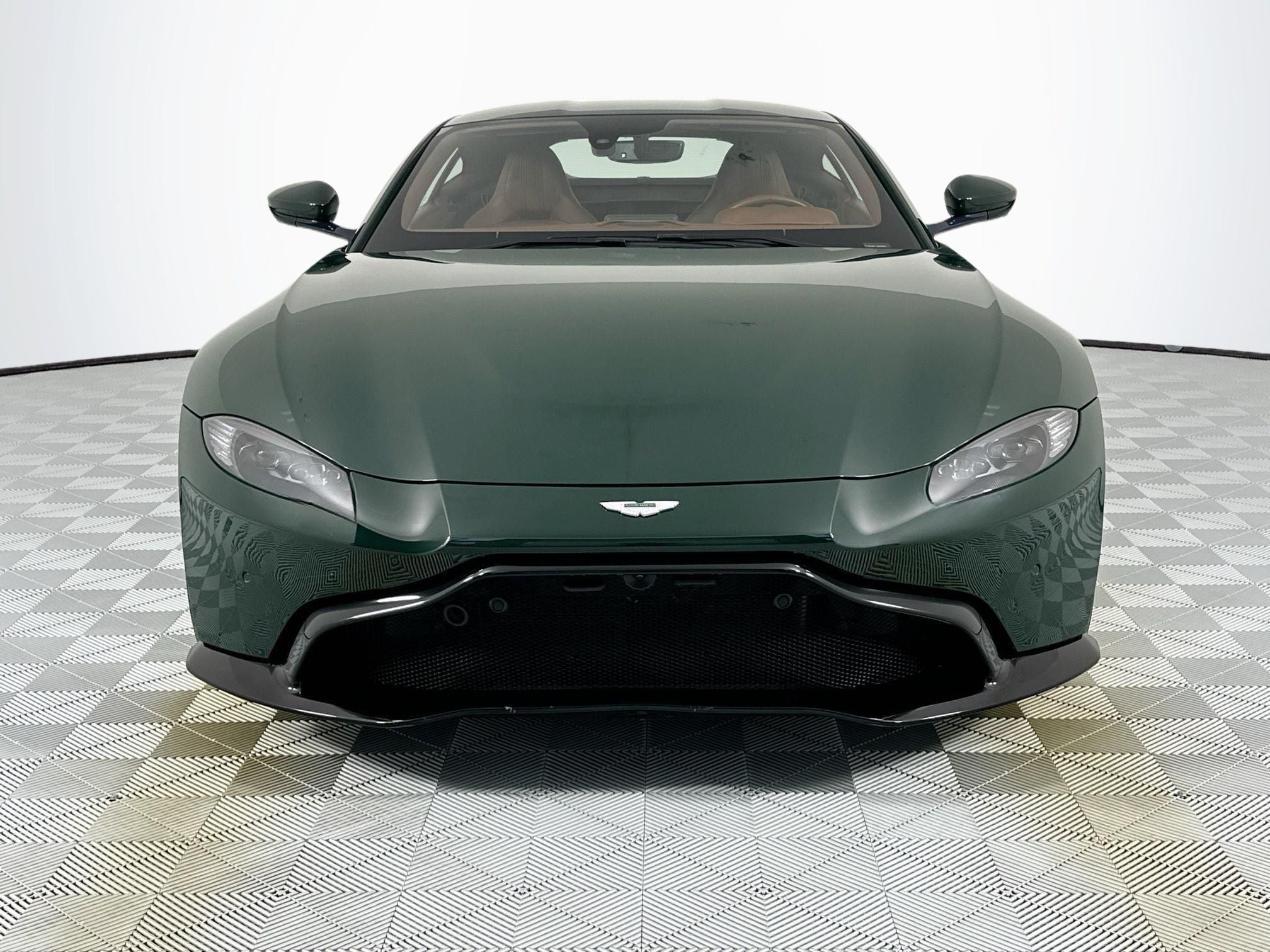 2020 Aston Martin Vantage Base