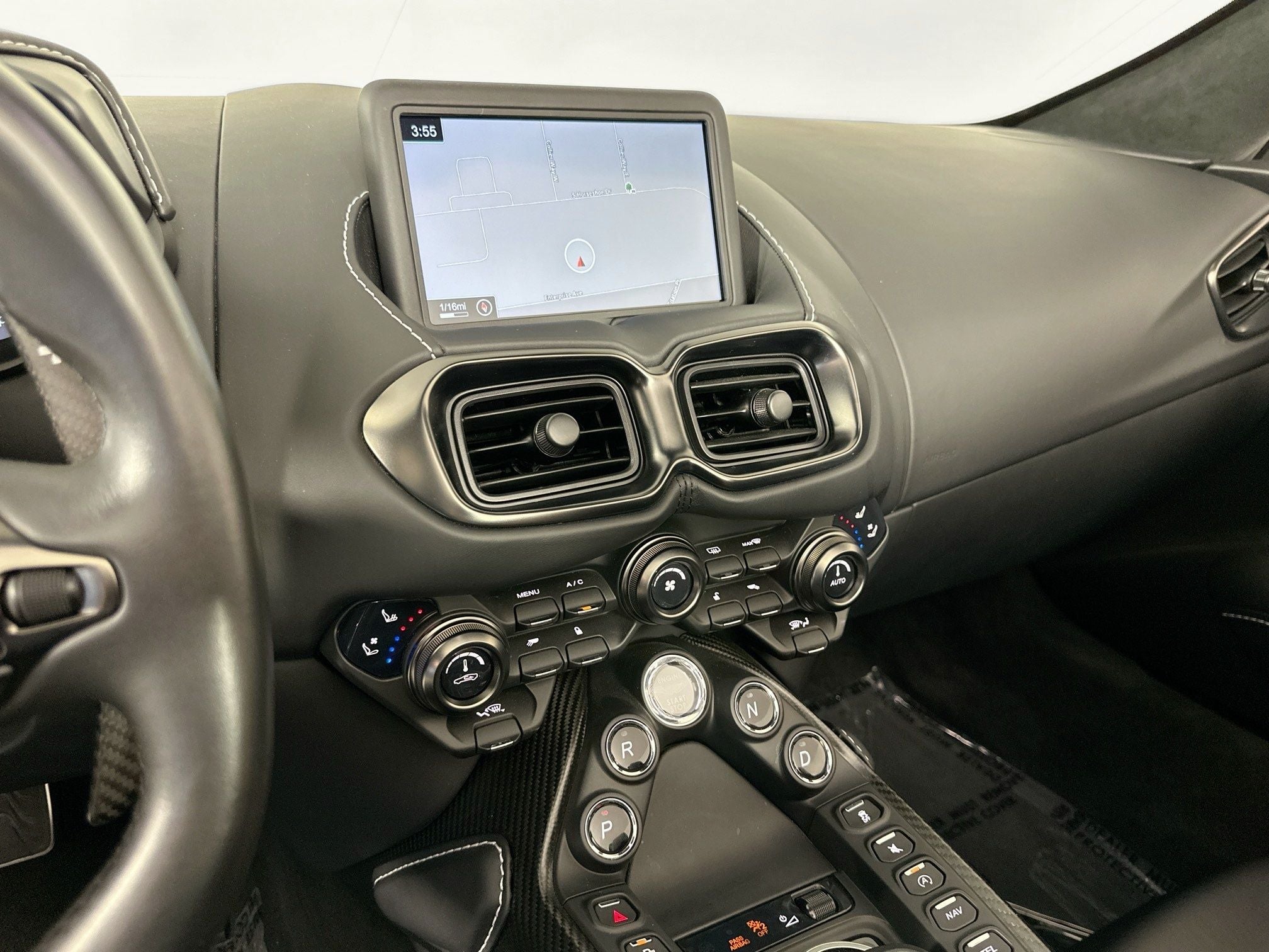 2022 Aston Martin Vantage Roadster