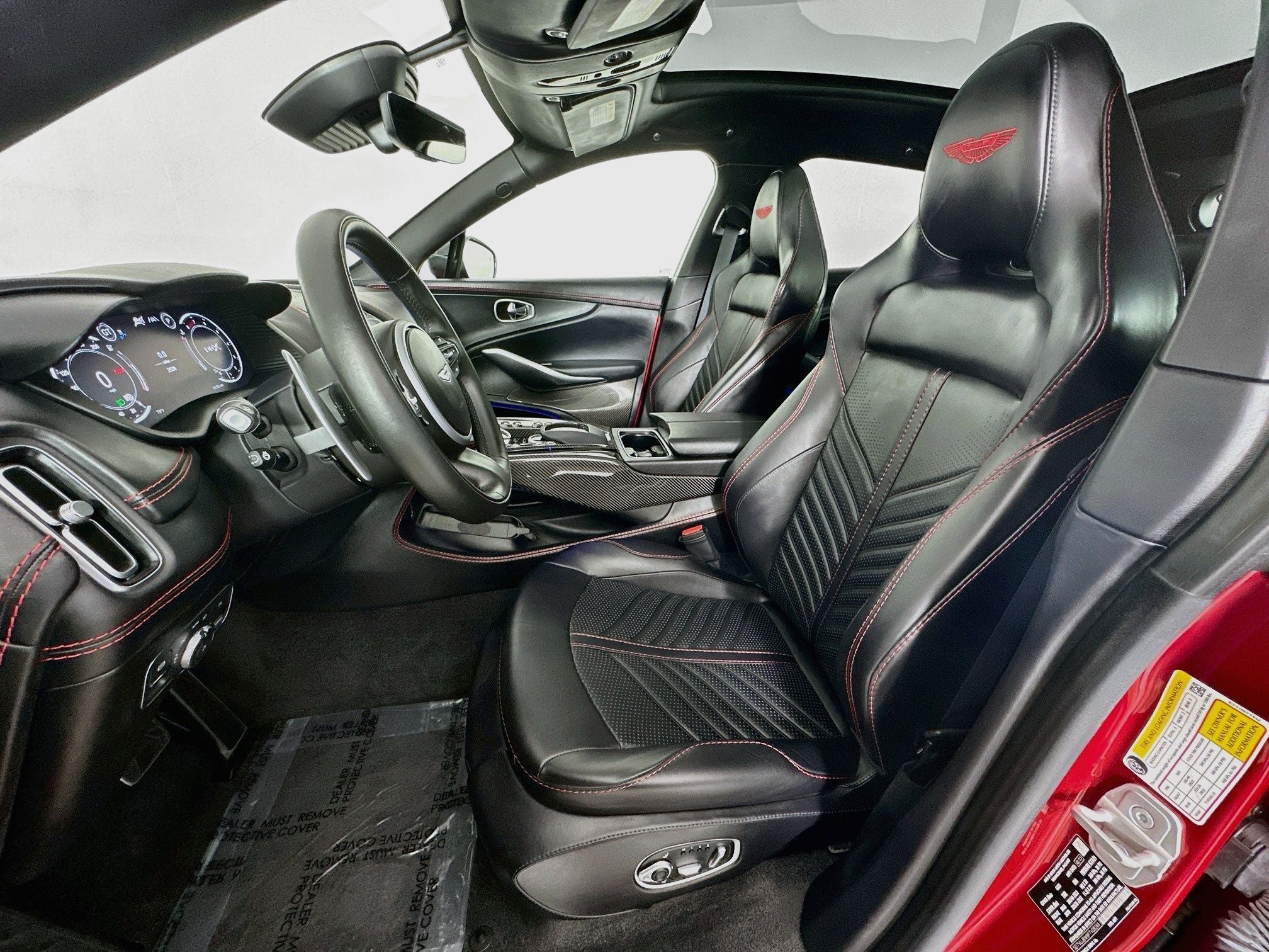 2023 Aston Martin DBX 707