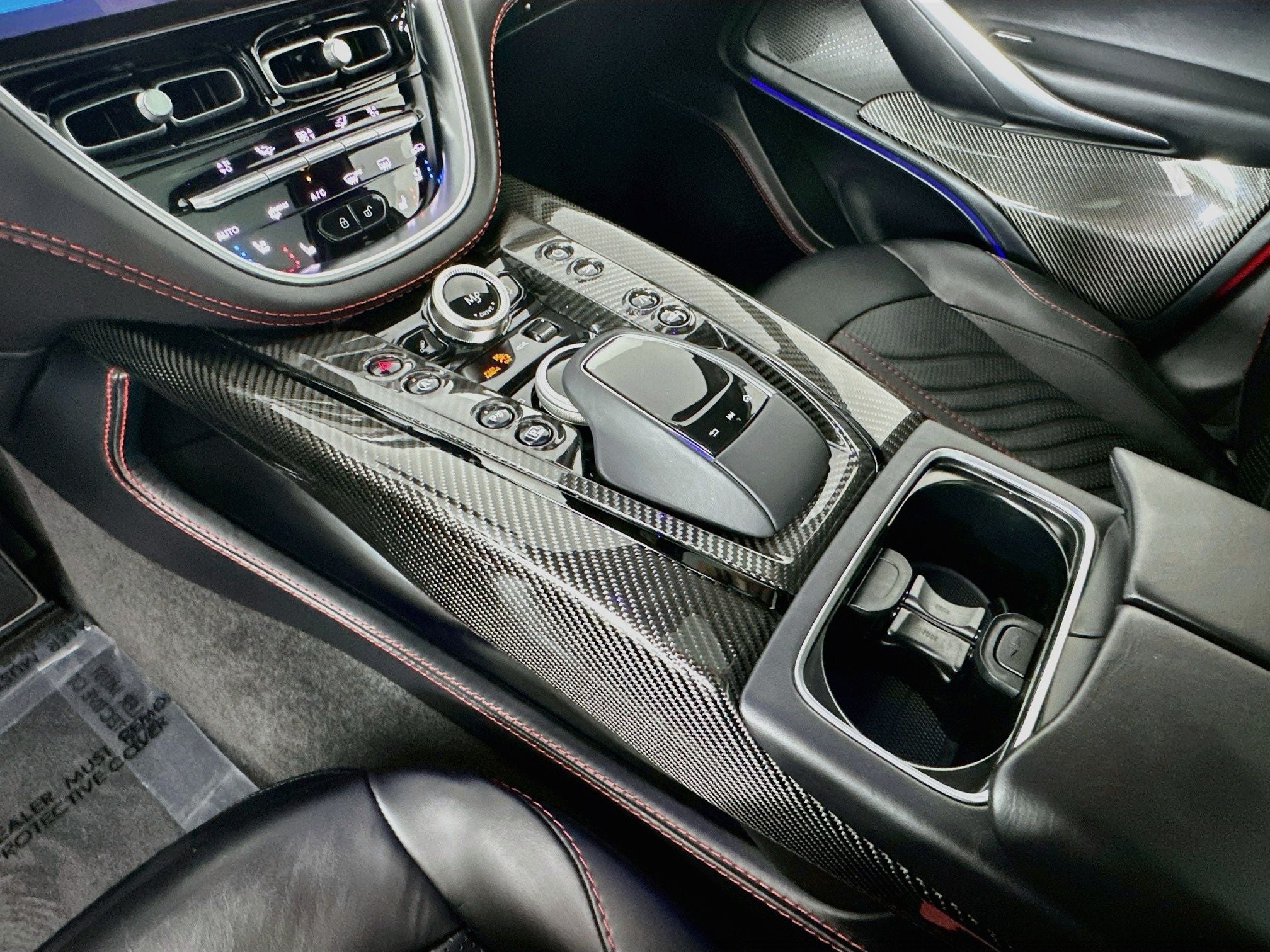 2023 Aston Martin DBX 707