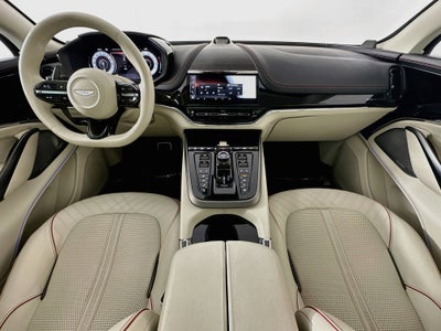 2025 Aston Martin DBX 707