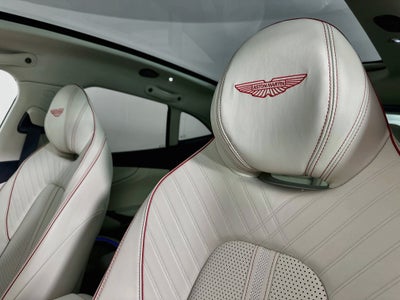 2025 Aston Martin DBX 707