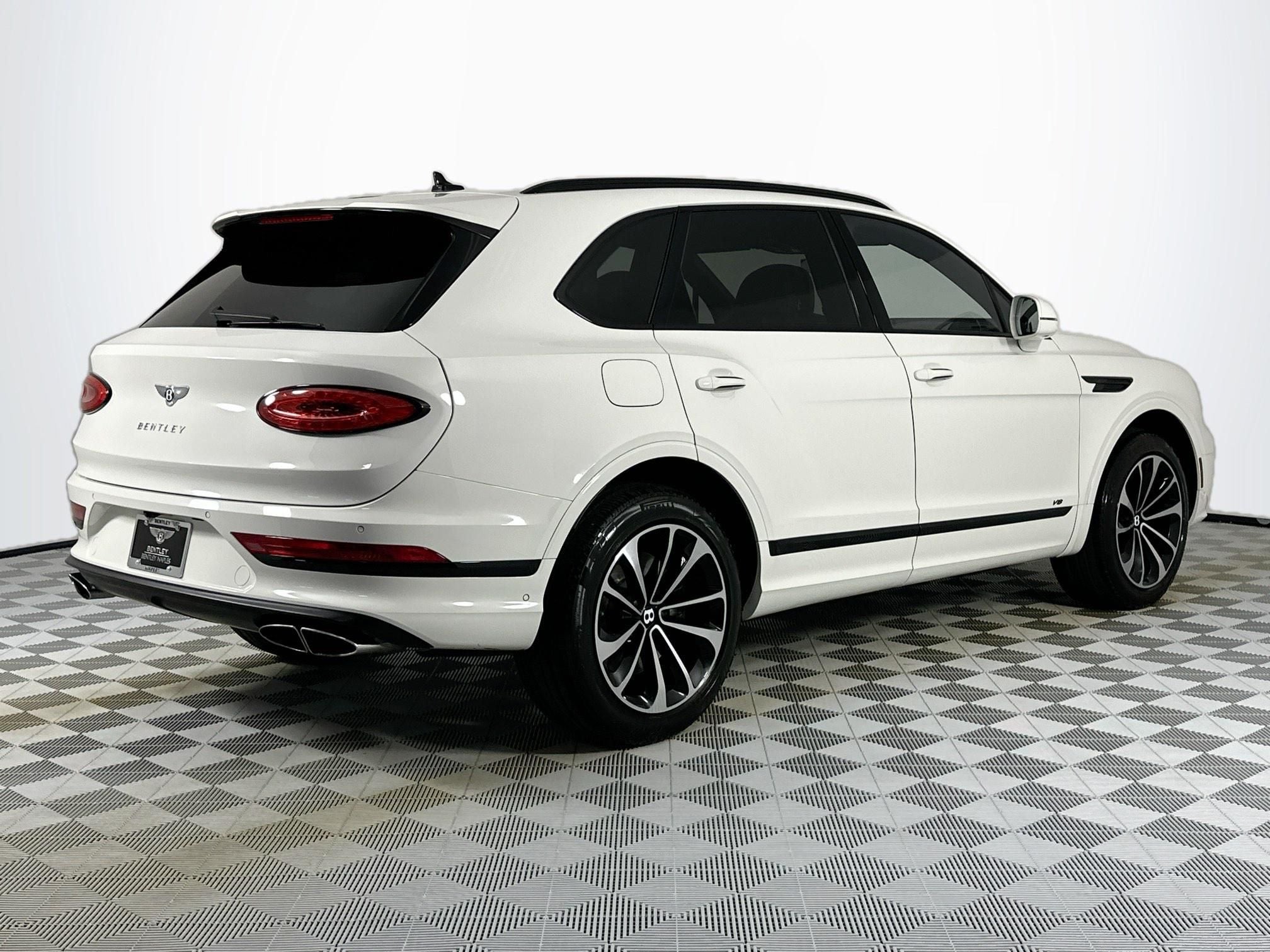 2022 Bentley Bentayga V8 MDS
