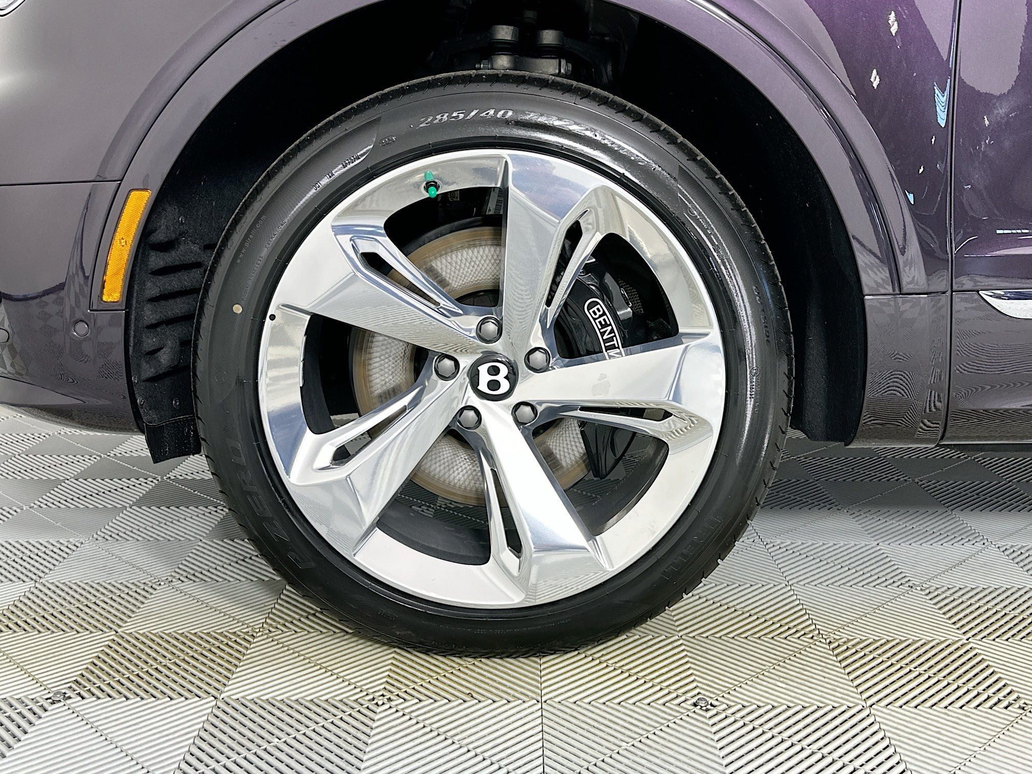 2025 Bentley Bentayga Azure