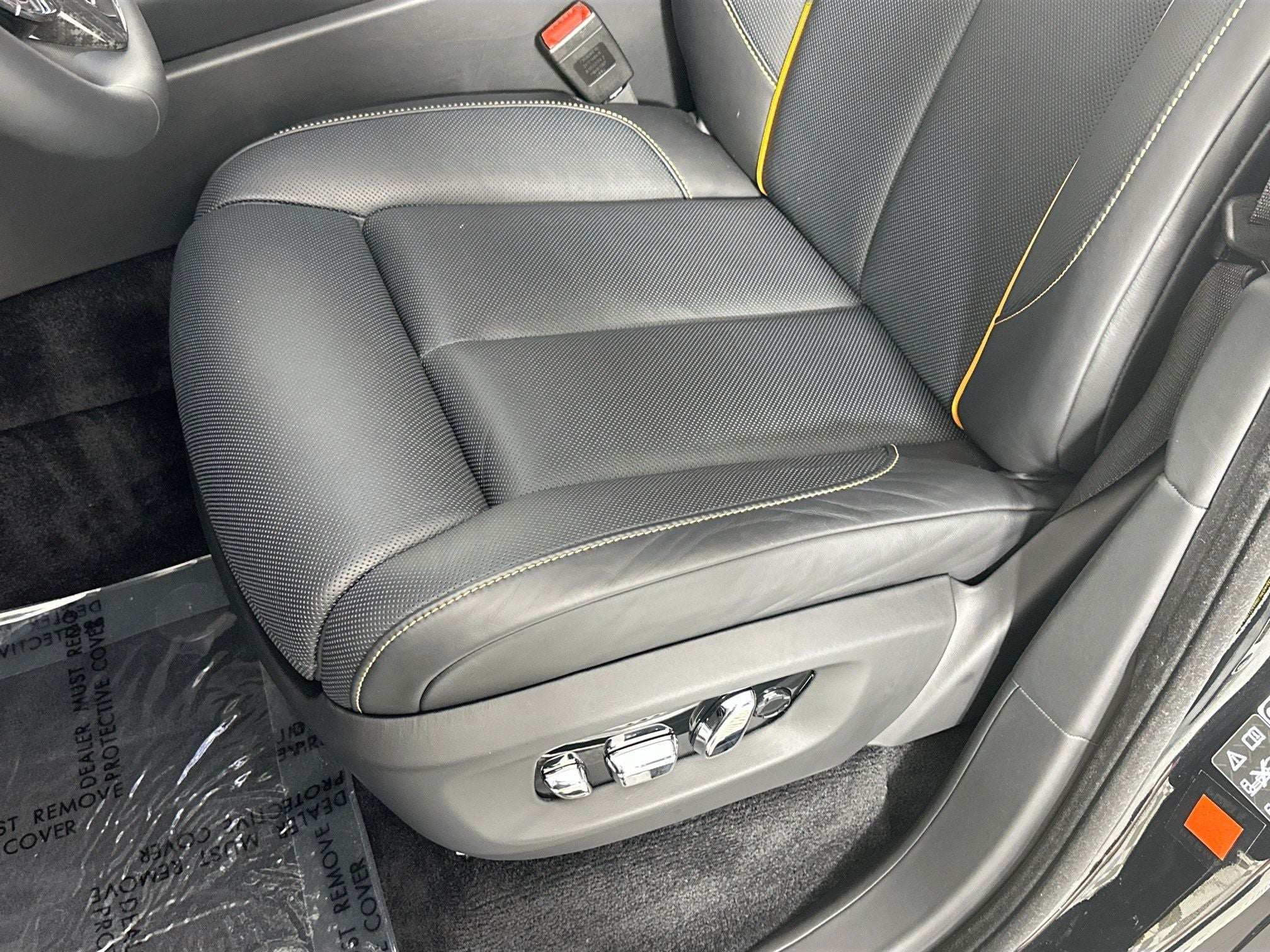 2024 Rolls-Royce Black Badge Cullinan Base