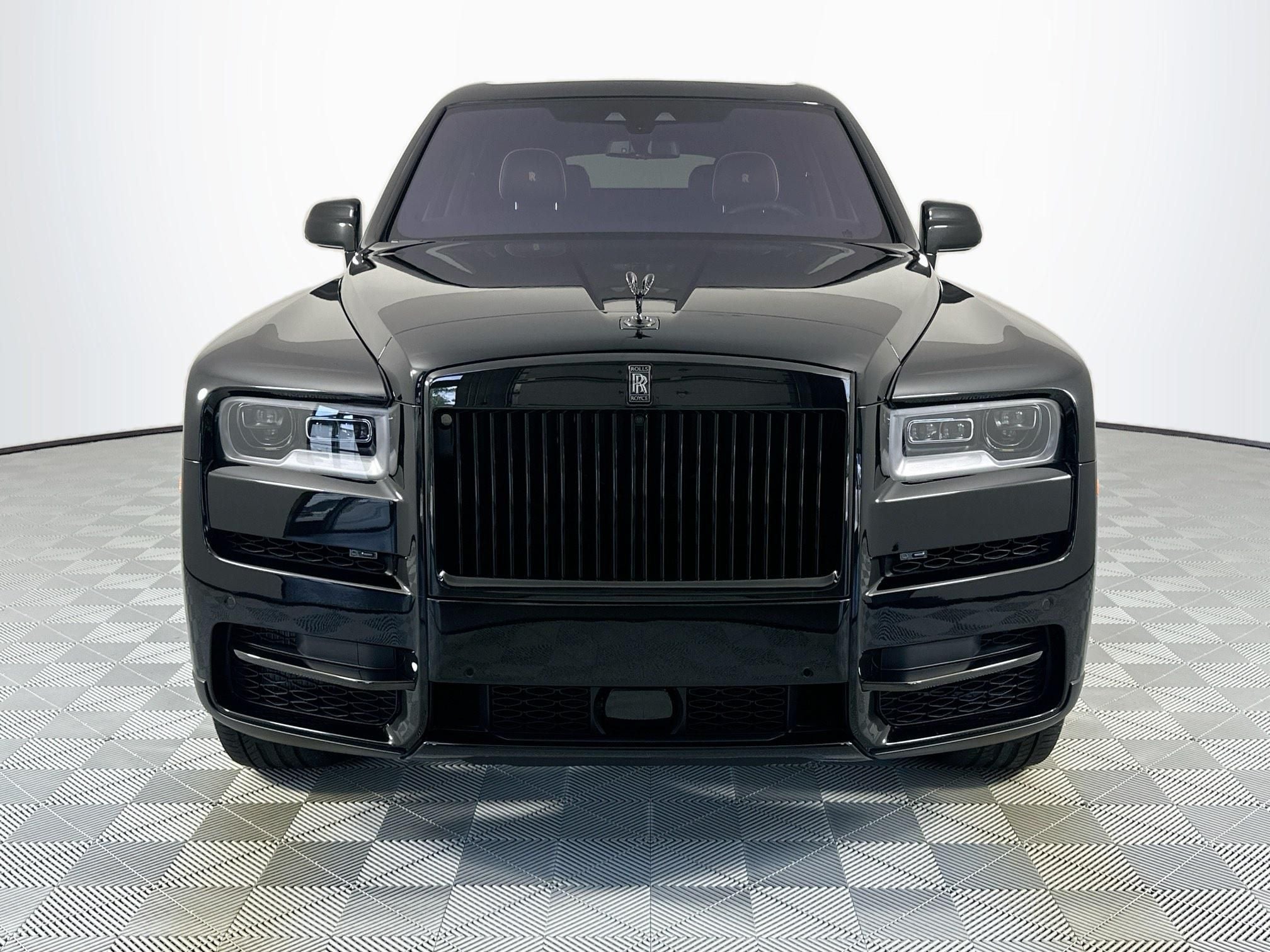 2024 Rolls-Royce Black Badge Cullinan Base
