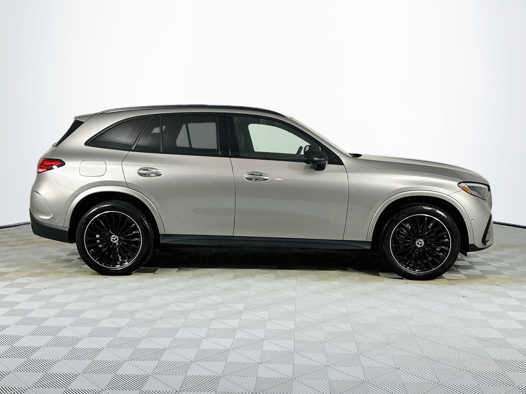 2024 Mercedes-Benz GLC GLC 300