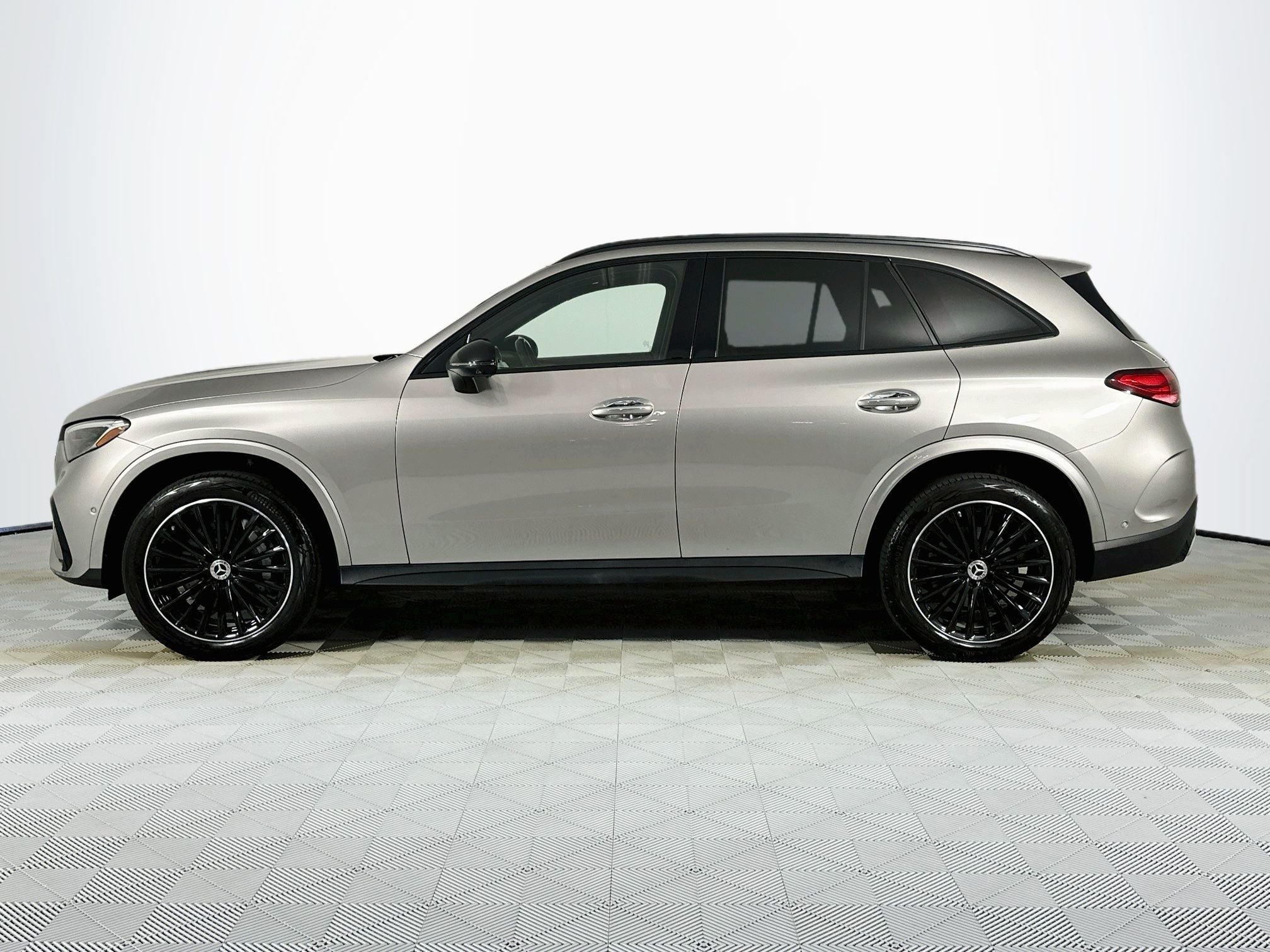 2024 Mercedes-Benz GLC GLC 300