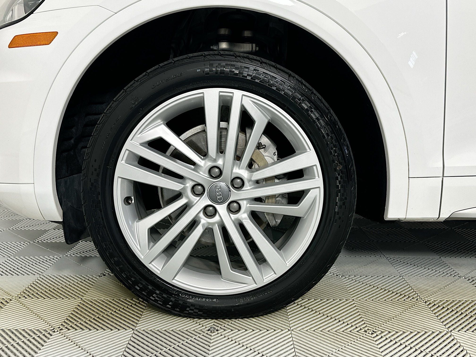 2019 Audi Q5 2.0T Premium Plus quattro