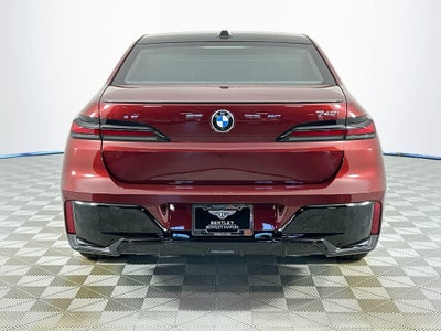 2023 BMW 7 Series 740i