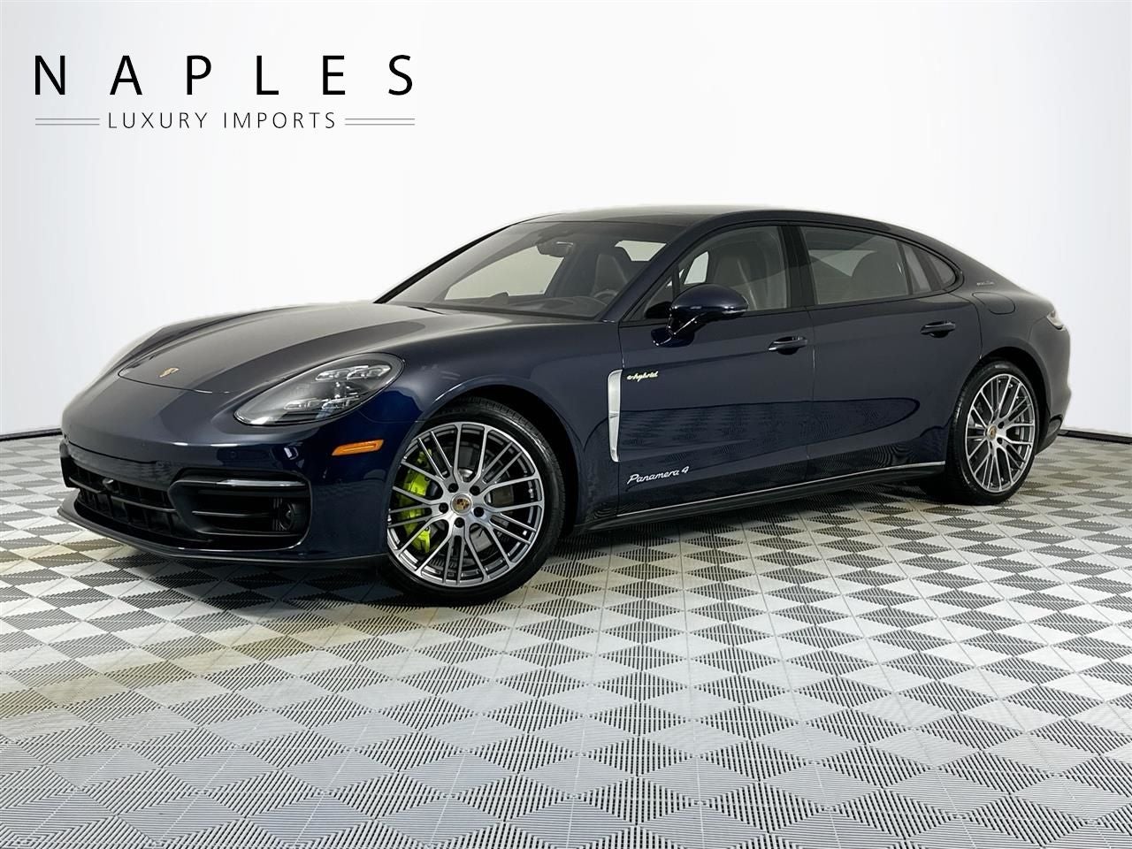 2023 Porsche Panamera E-Hybrid 4 Executive