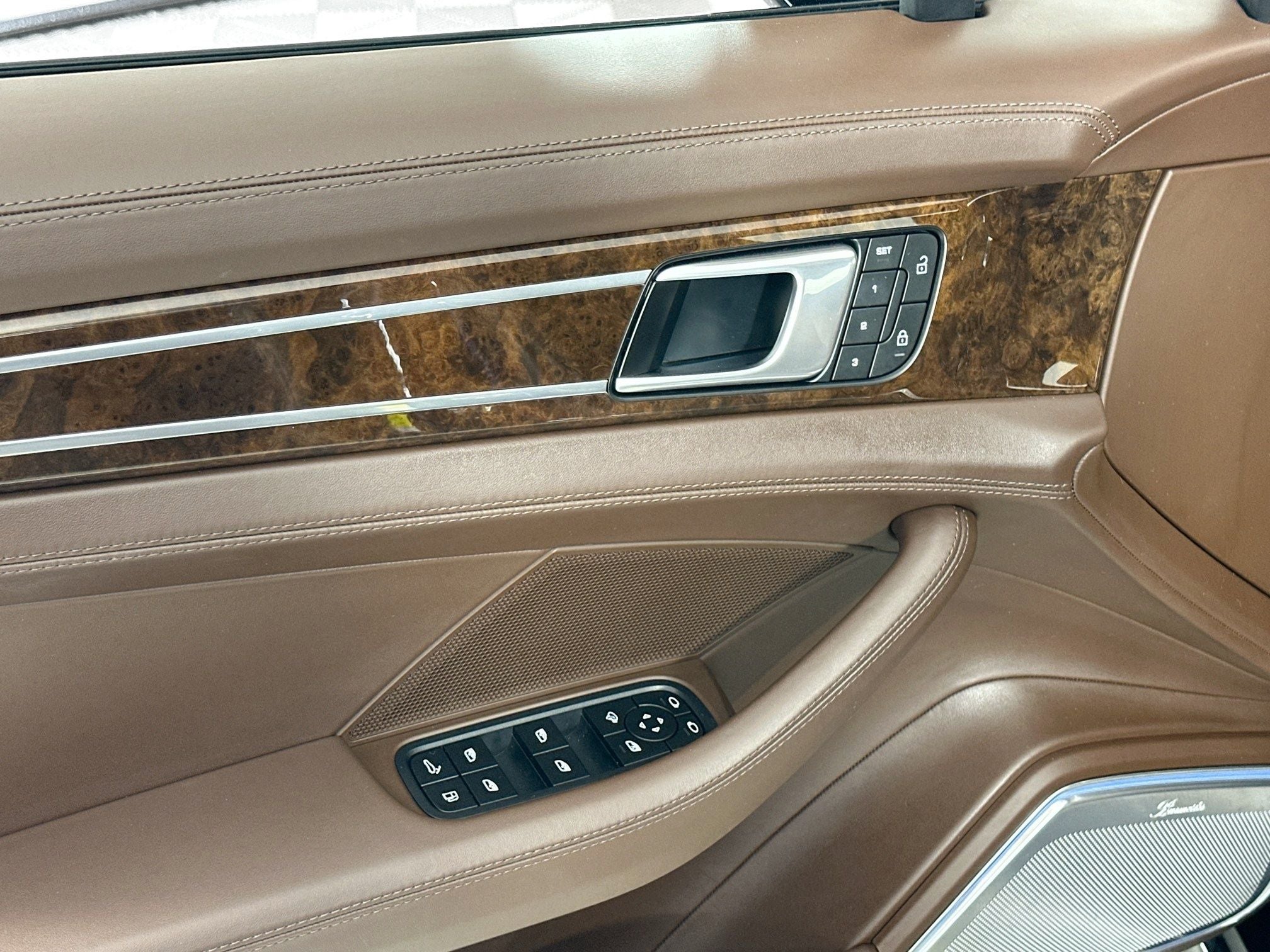 2023 Porsche Panamera E-Hybrid 4 Executive