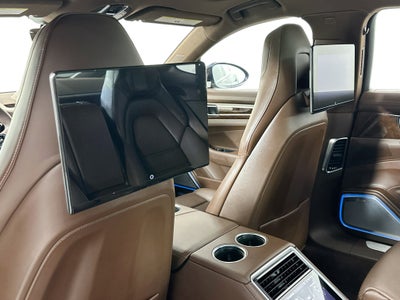 2023 Porsche Panamera E-Hybrid 4 Executive